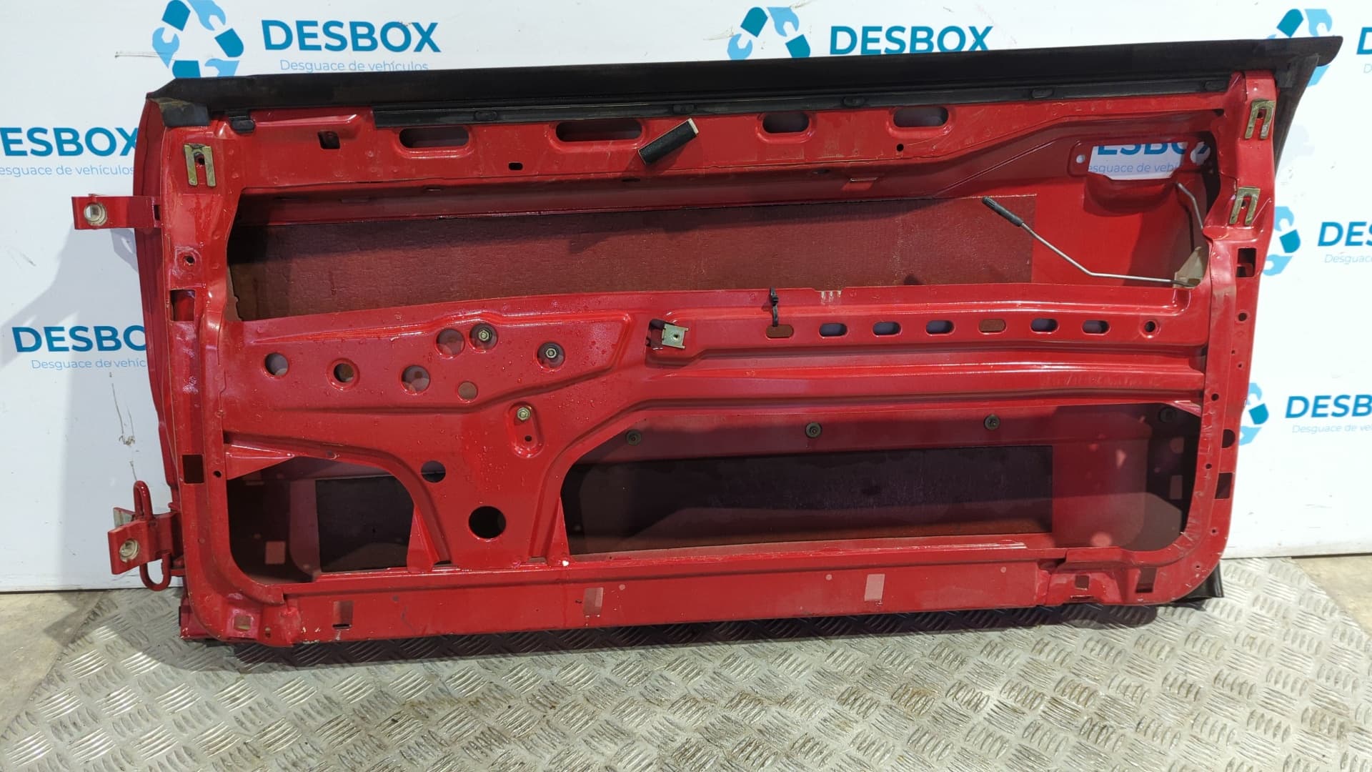 Recambio de PUERTA DELANTERA DERECHA para AUDI COUPE (8B3) 5