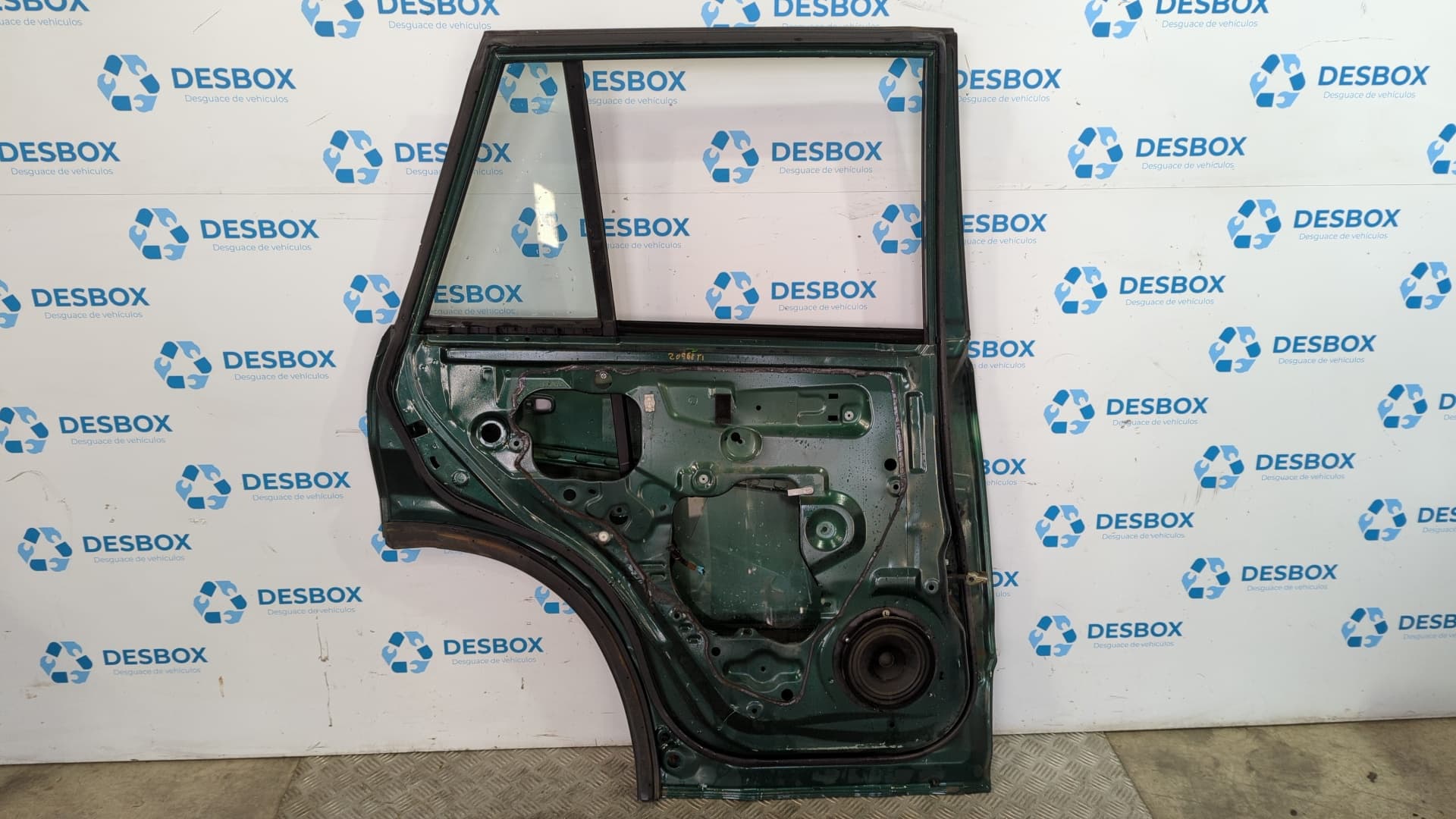Recambio de PUERTA TRASERA DERECHA para SUZUKI GRAND VITARA JB (JT) 5