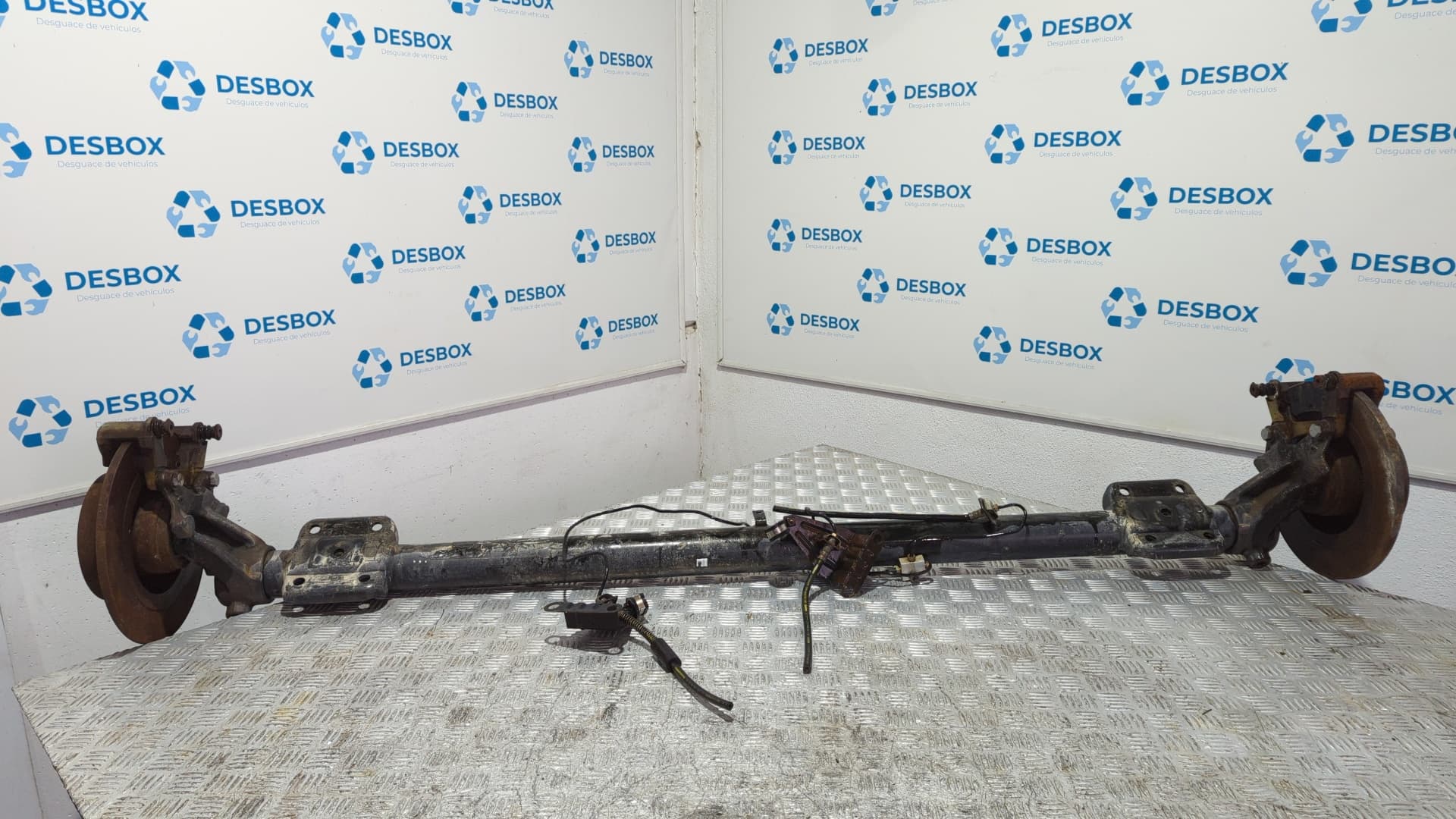 Recambio de PUENTE TRASERO para RENAULT MASTER DESDE G9UA7 referencia OEM IAM 170F1K170