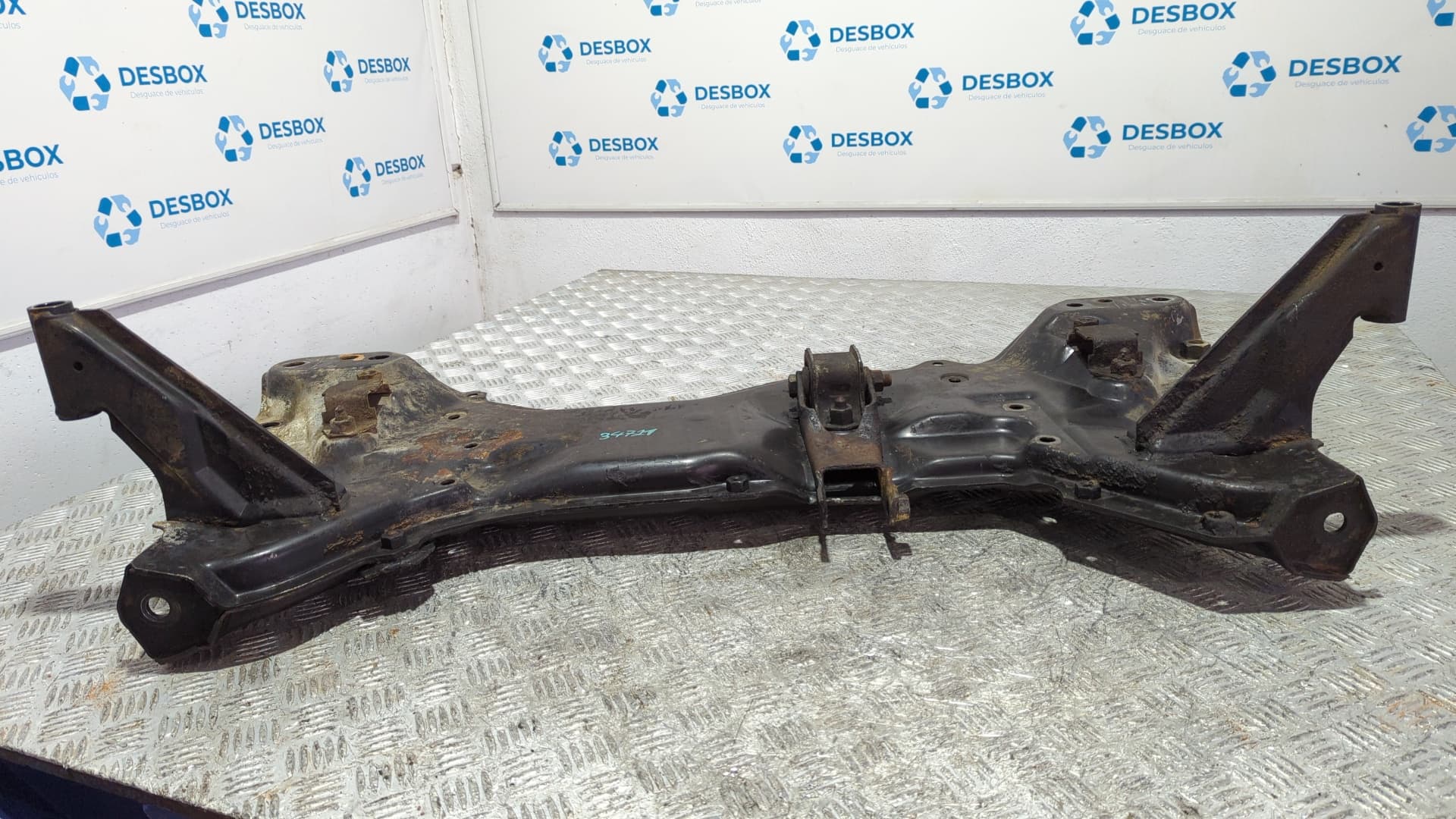 Recambio de PUENTE DELANTERO para PEUGEOT BOXER CAJA CERR. ACRISTALADO (RS3200)(230)(->'02) 1400  D T9A referencia OEM IAM 16651 - BLANCO 2