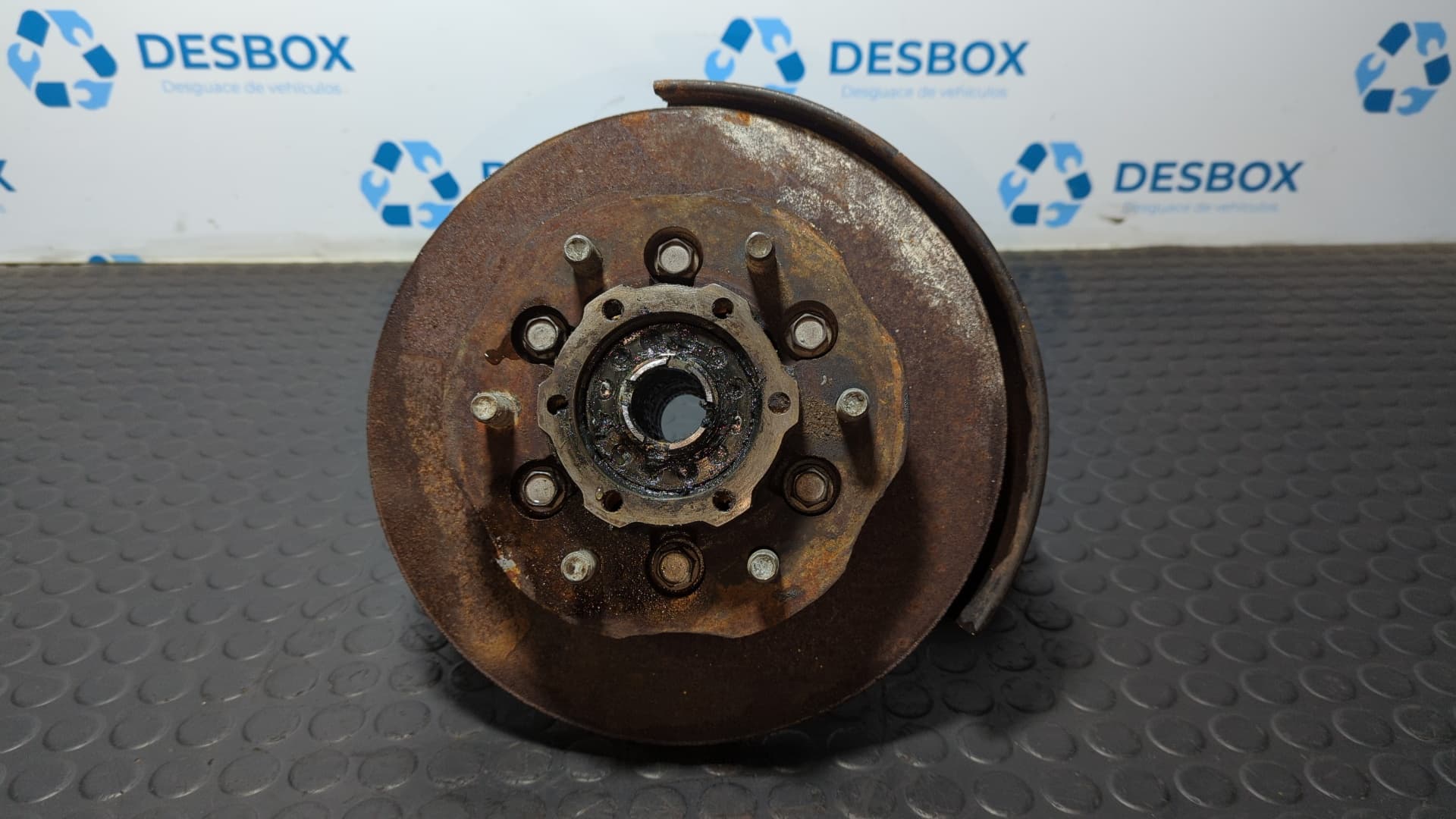 Recambio de MANGUETA DELANTERA IZQUIERDA para NISSAN TERRANO (WD21) TD27T referencia OEM IAM 1580 31GL 2