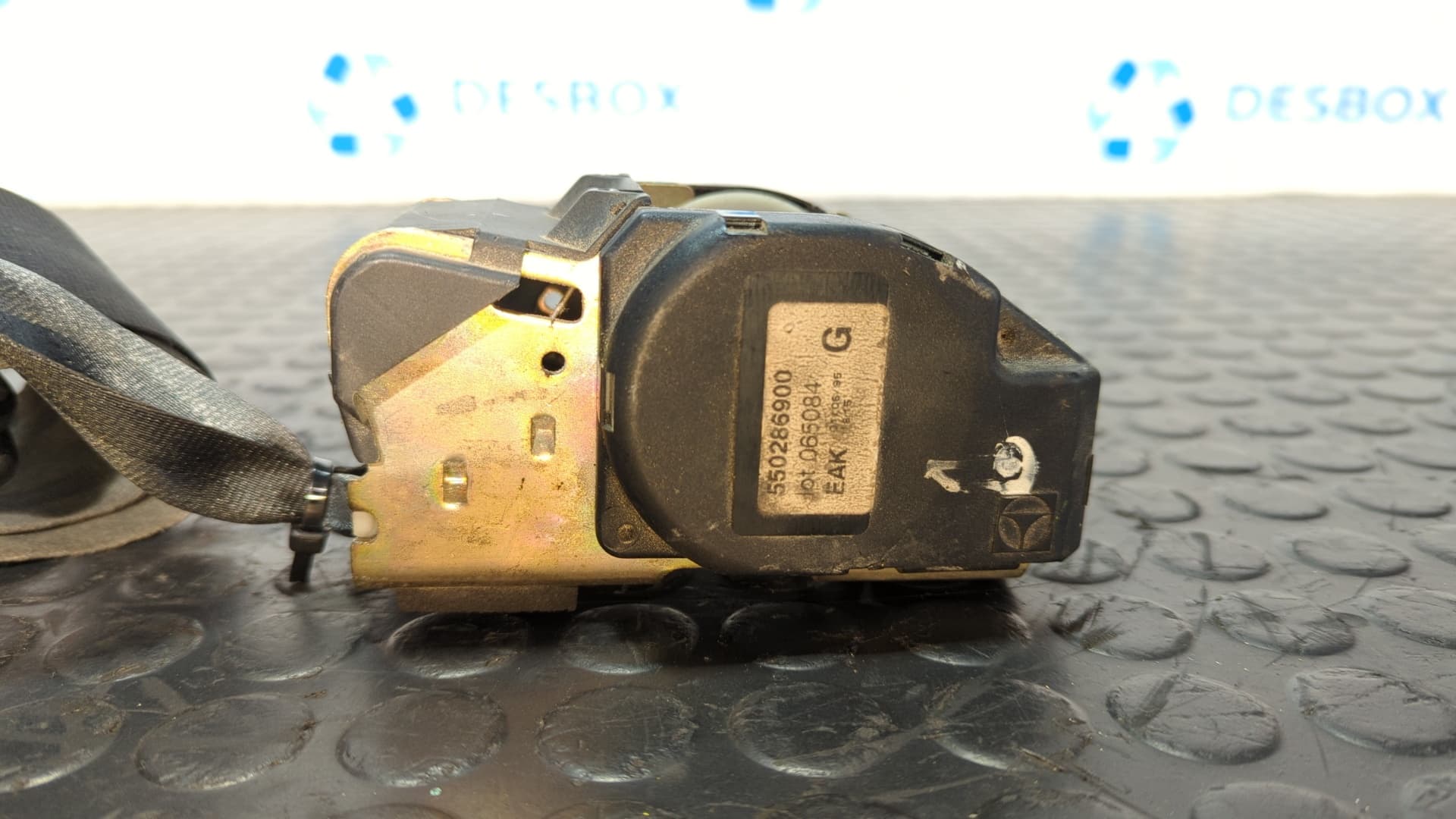 Recambio de CINTURON DELANTERO IZQUIERDO para PEUGEOT 106 (S1) referencia OEM IAM 550286900 3