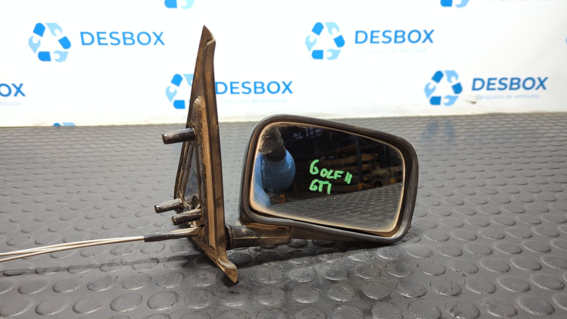 Recambio de RETROVISOR DERECHO para VOLKSWAGEN GOLF II (191/193) referencia OEM IAM 0150894