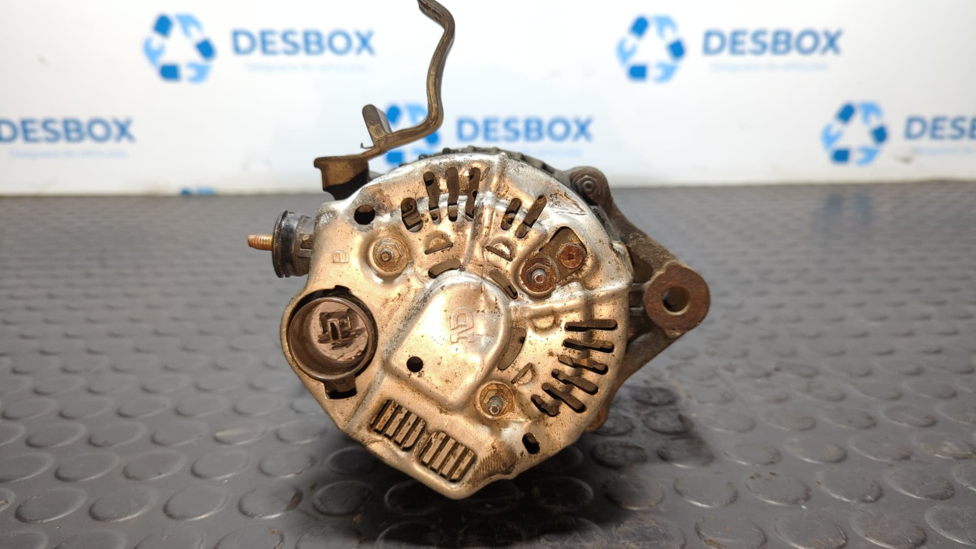 Recambio de ALTERNADOR para TOYOTA HILUX (KUN) Double Cab 4X4 2L-TE referencia OEM IAM 2704054240 - VERDE 4