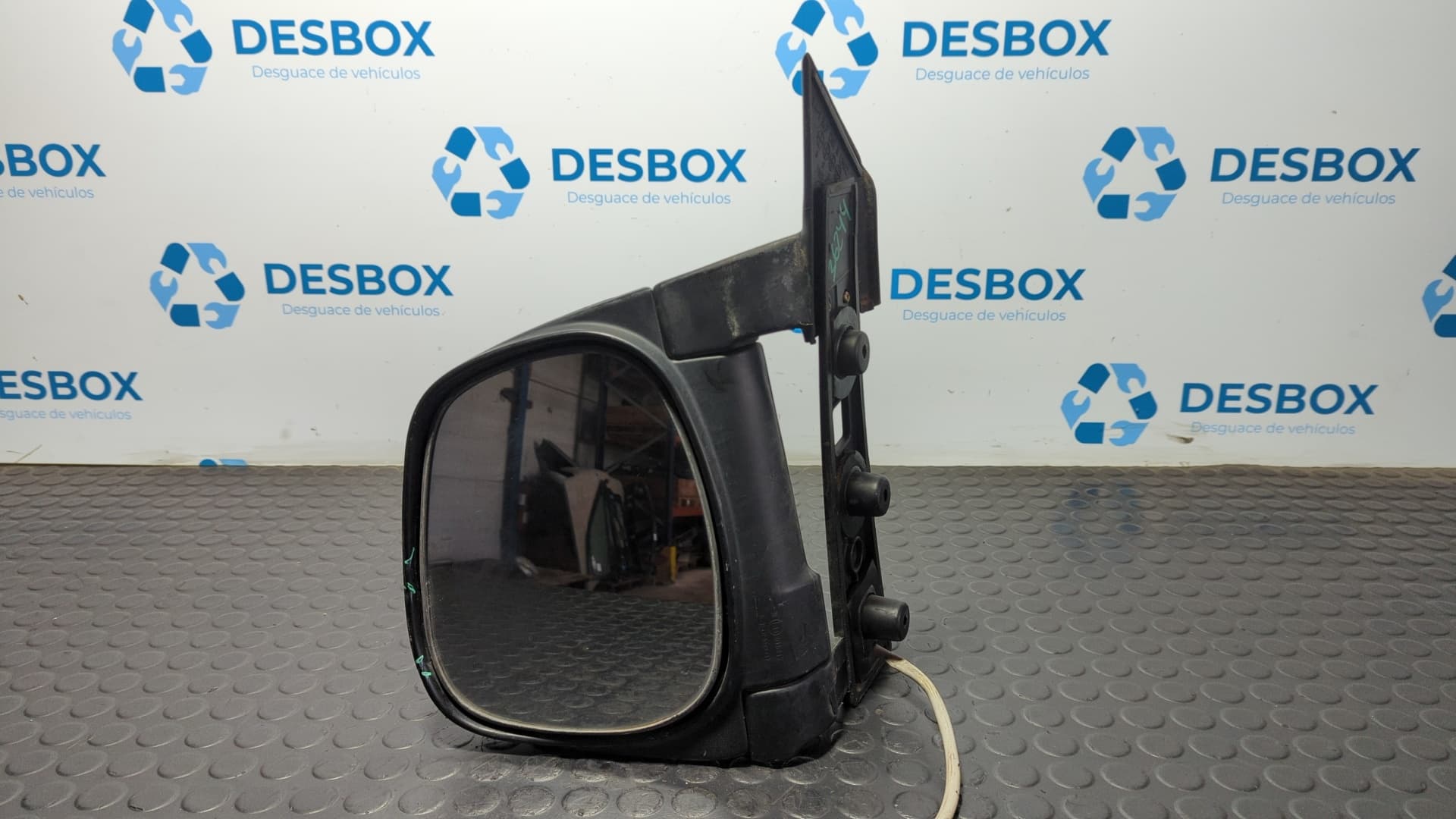 Recambio de RETROVISOR IZQUIERDO para HYUNDAI H 100 2.5 Diesel D4BH referencia OEM IAM 015417 - AZUL