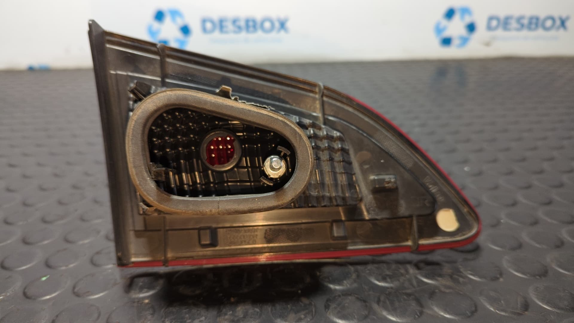 Recambio de PILOTO PORTON DERECHO para RENAULT SCENIC III Emotion K9K F8 referencia OEM IAM 265550018R - BLANCO 2