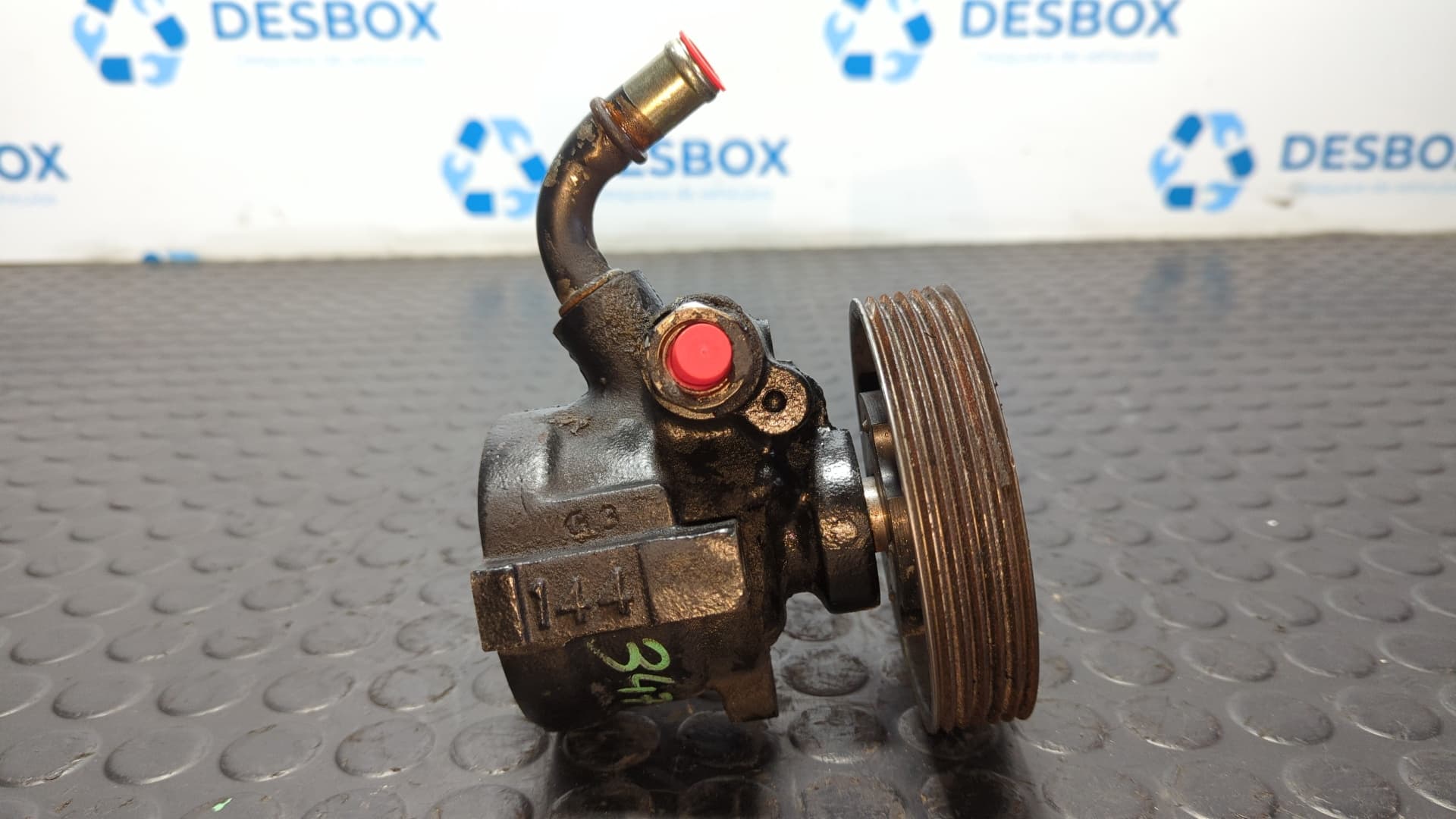 Recambio de BOMBA DIRECCION para PEUGEOT BOXER CAJA CERR. ACRISTALADO (RS3200)(230)(->'02) 1400  D T9A referencia OEM IAM 26034123 - BLANCO 4