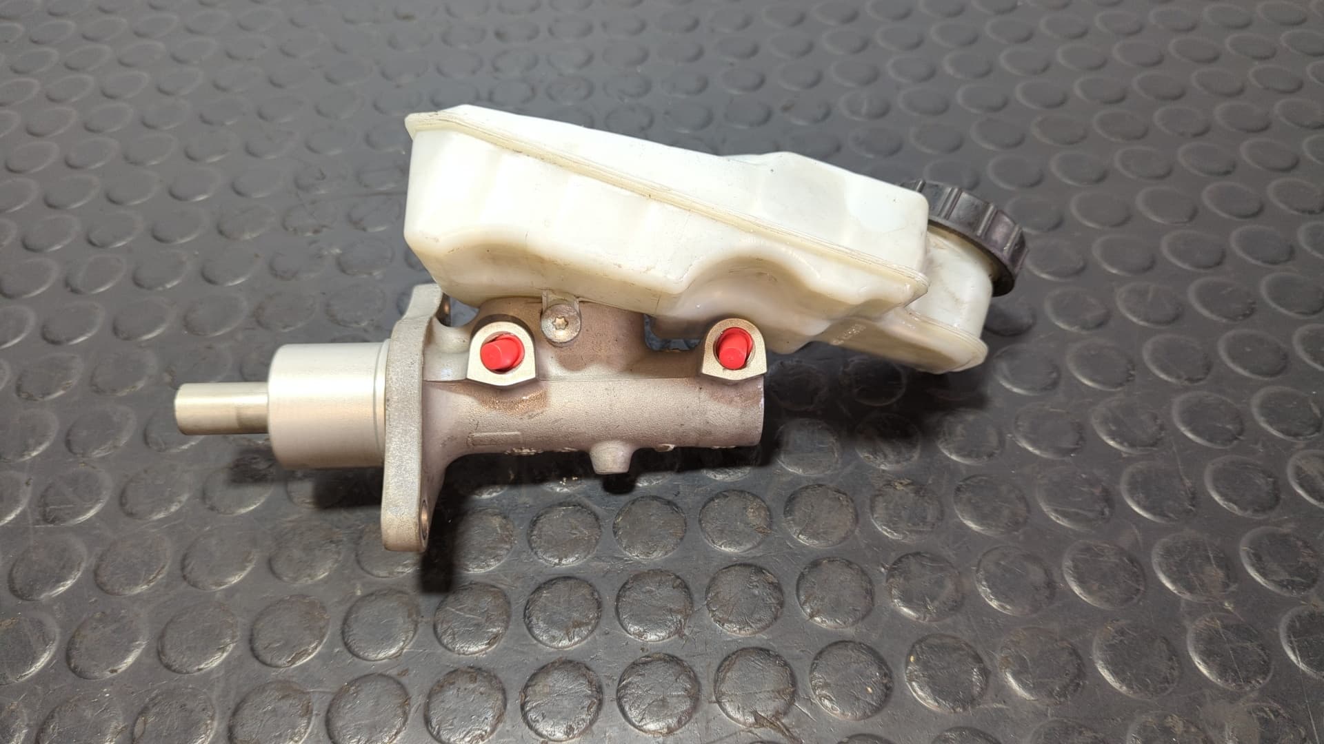 Recambio de BOMBA FRENO para FORD FOCUS BERLINA (CAP) 2.0 TDCi CAT G6DA referencia OEM IAM 03350891041 - GRANATE 2