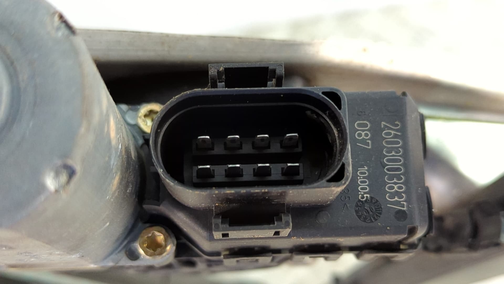 Recambio de ELEVALUNAS TRASERO IZQUIERDO para AUDI ALLROAD QUATTRO (4B5) 2.5 TDI (132kW) AKE referencia OEM IAM 4B0839397B - GRIS 3