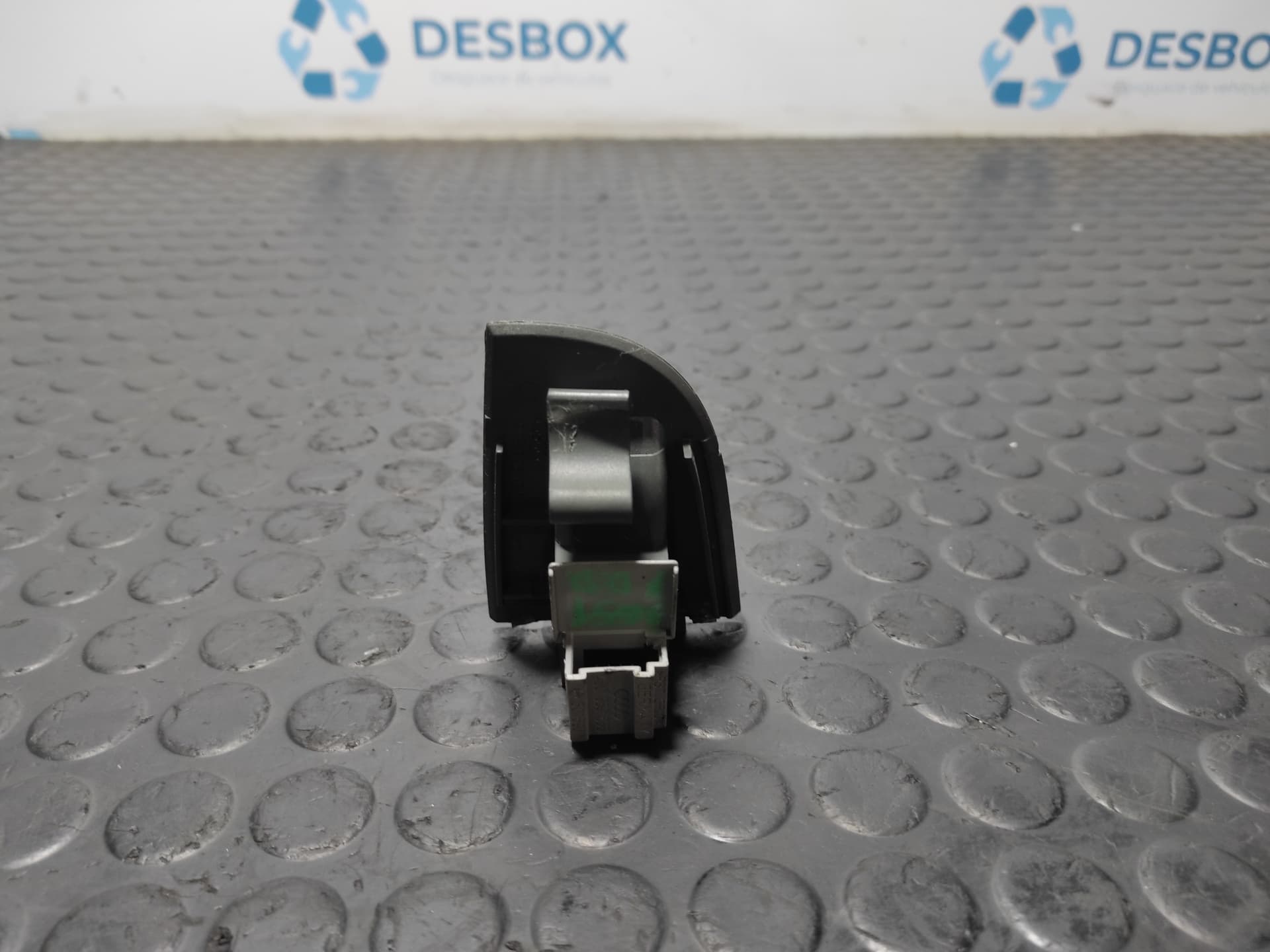 Recambio de MANDO ELEVALUNAS DELANTERO DERECHO para AUDI ALLROAD QUATTRO (4B5) 2.5 TDI (132kW) AKE referencia OEM IAM 4B0959855 - GRIS 5