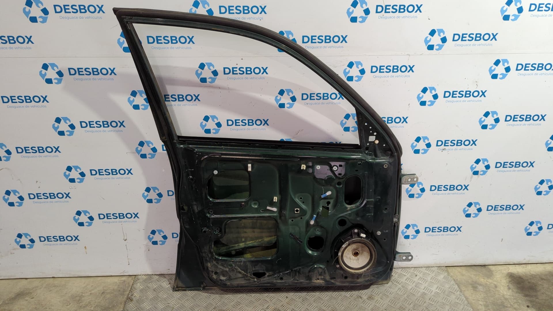 Recambio de PUERTA DELANTERA IZQUIERDA para TOYOTA RAV 4 (A2) 1AZFE referencia OEM IAM    - VERDE 4