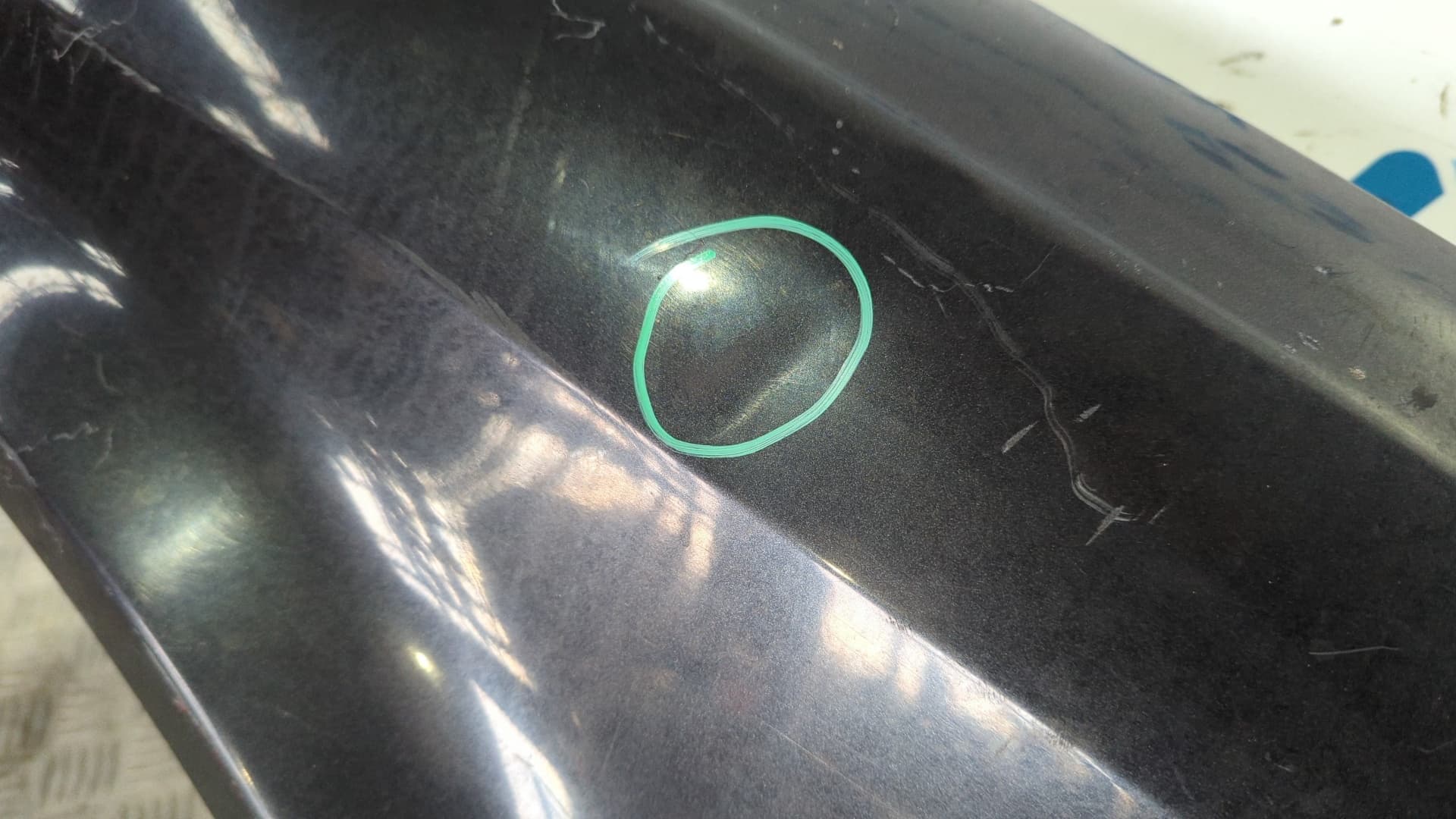 Recambio de ALETA DELANTERA DERECHA para AUDI COUPE (8B3) 3