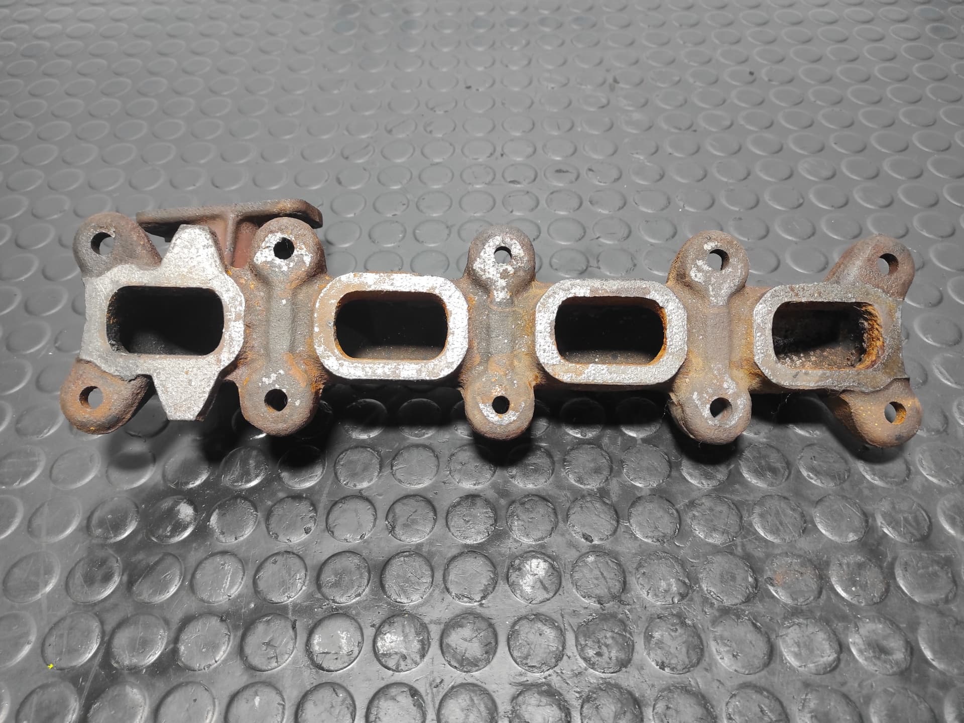 Recambio de COLECTOR ESCAPE para IVECO DAILY COMBI 2.3 Diesel CAT F1AE0481B referencia OEM IAM 500376624 - BLANCO 3