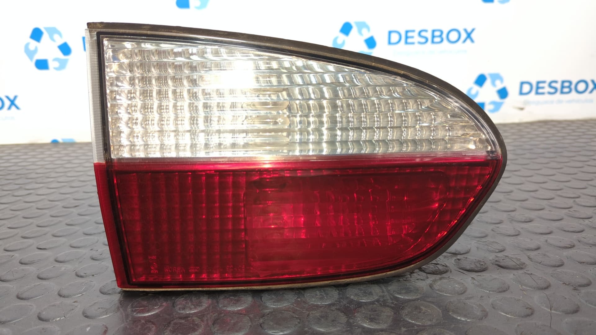 Recambio de PILOTO PORTON IZQUIERDO para HYUNDAI H 100 2.5 Diesel D4BH referencia OEM IAM 924054A5 - AZUL