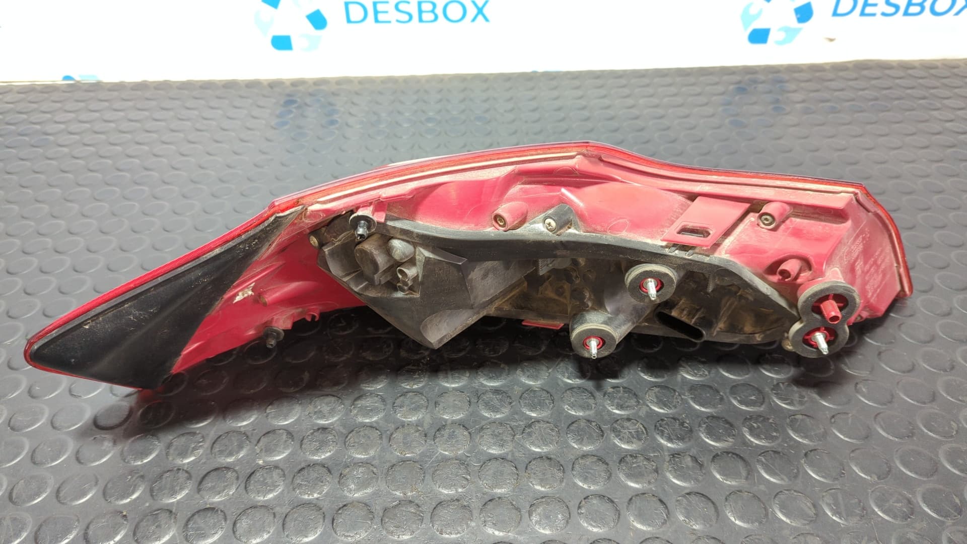 Recambio de PILOTO TRASERO DERECHO para OPEL INSIGNIA BERLINA 2.0 CDTI CAT A20DT referencia OEM IAM 13226857 - AZUL 3