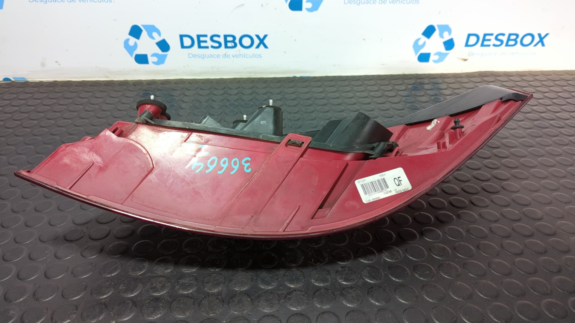 Recambio de PILOTO TRASERO IZQUIERDO para OPEL INSIGNIA BERLINA 2.0 CDTI CAT A20DT referencia OEM IAM 13226856 - AZUL 5