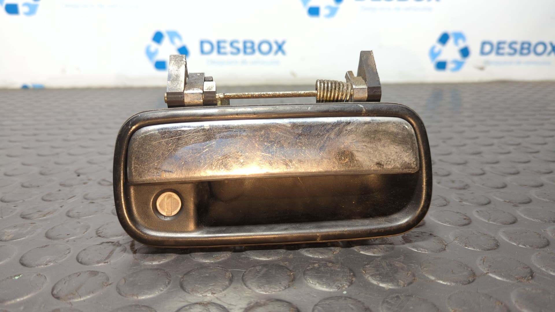 Recambio de MANETA DELANTERA DERECHA para TOYOTA HILUX (KUN) Double Cab 4X4 2L-TE referencia OEM IAM FR2 - VERDE