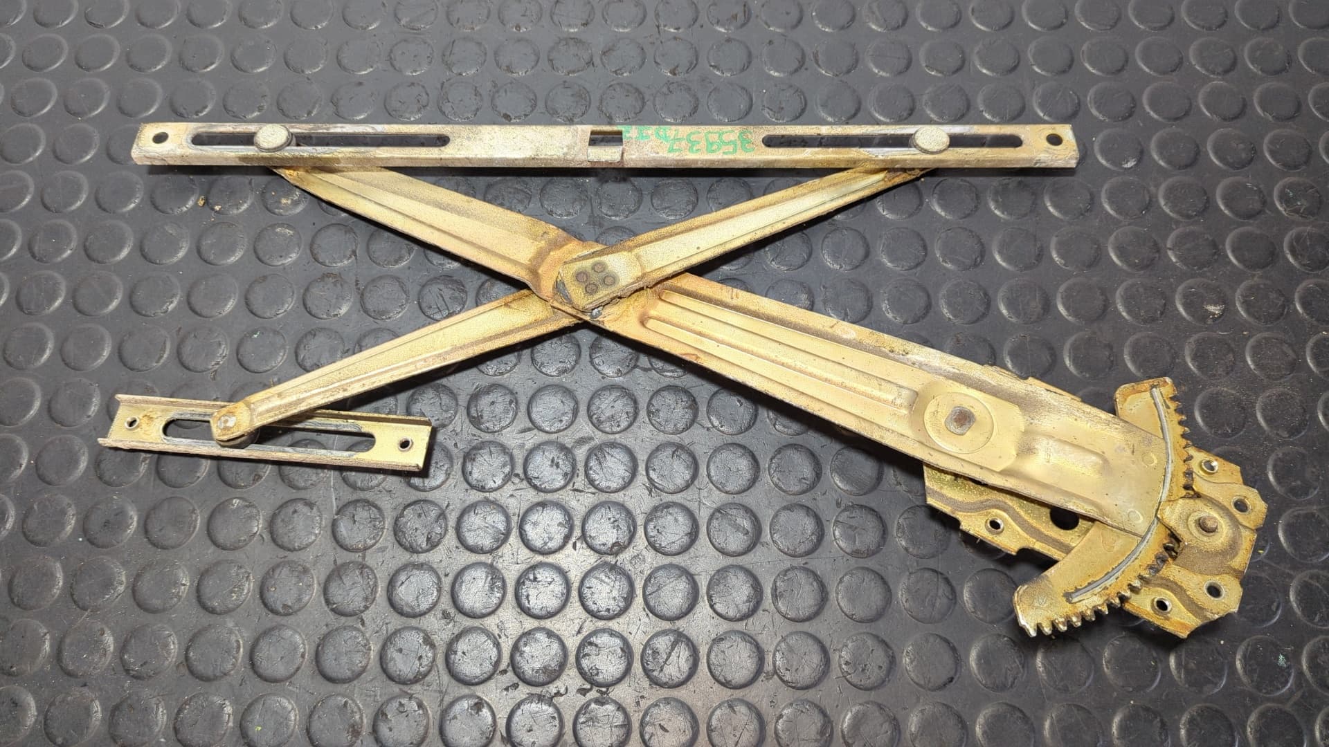 Recambio de ELEVALUNAS DELANTERO IZQUIERDO para SUZUKI SAMURAI SJ 413 (SJ) 1.0 G F10A - AMARILLO 2