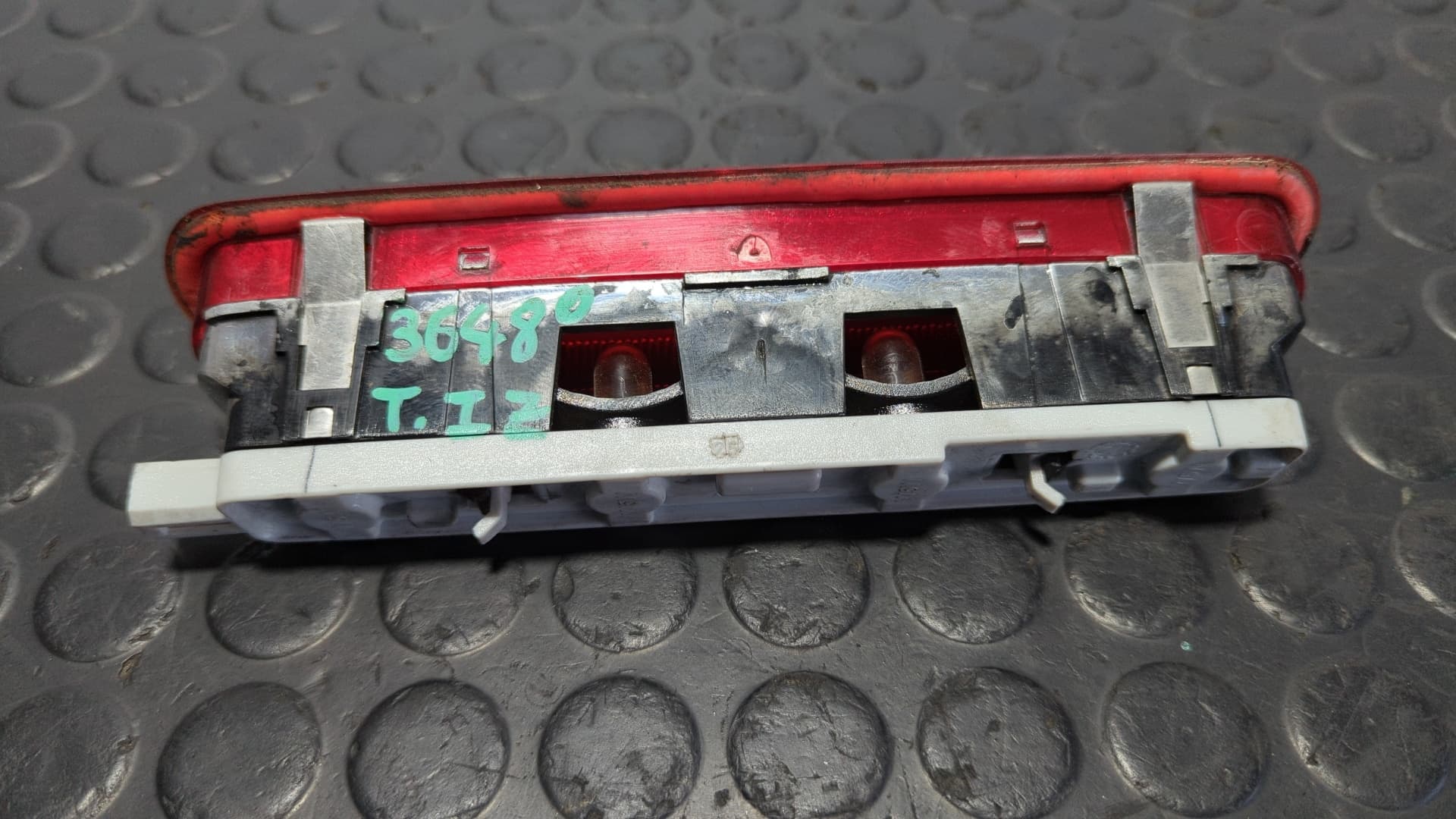 Recambio de LUZ CENTRAL DE FRENO para FIAT DOBLO 1.6 JTDM 16V CAT 198A3000 - BLANCO 3