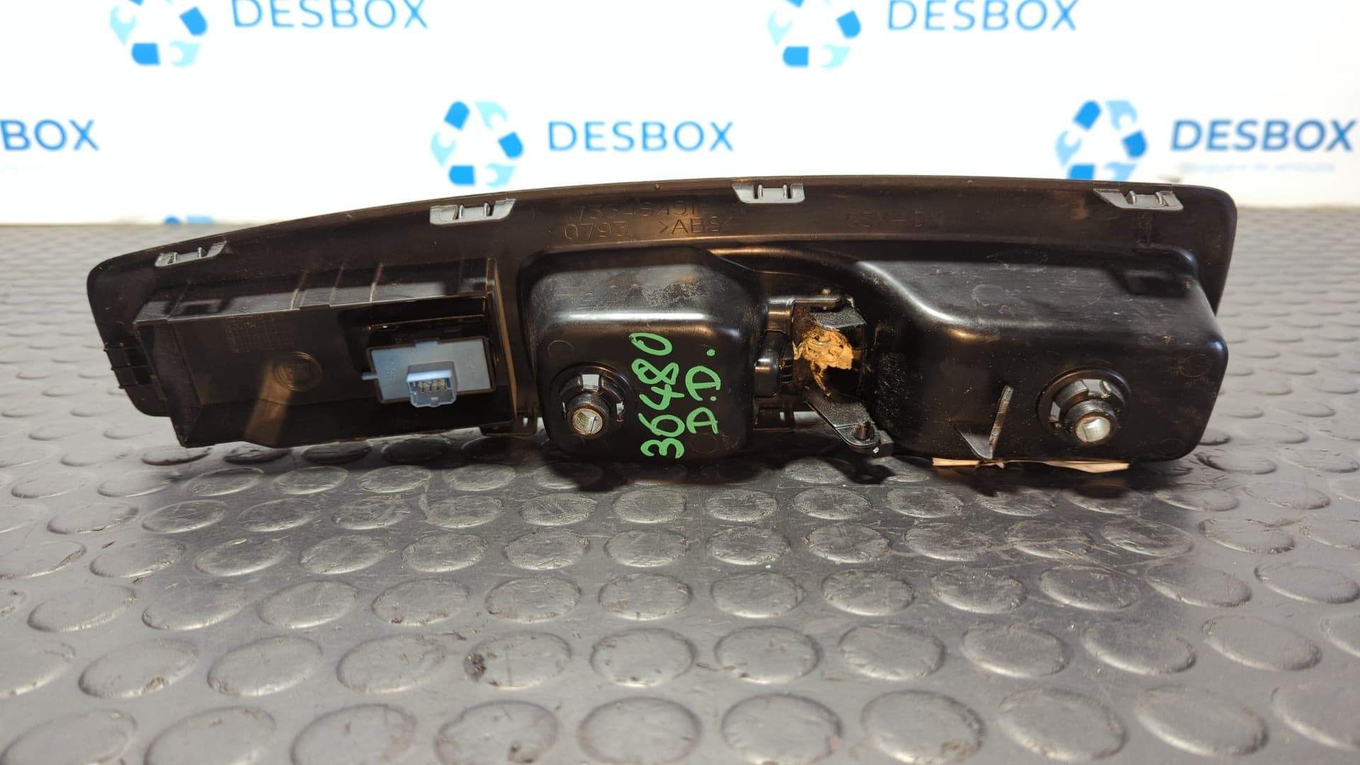 Recambio de MANDO ELEVALUNAS DELANTERO DERECHO para FIAT DOBLO 1.6 JTDM 16V CAT 198A3000 referencia OEM IAM 735484916 - BLANCO 3