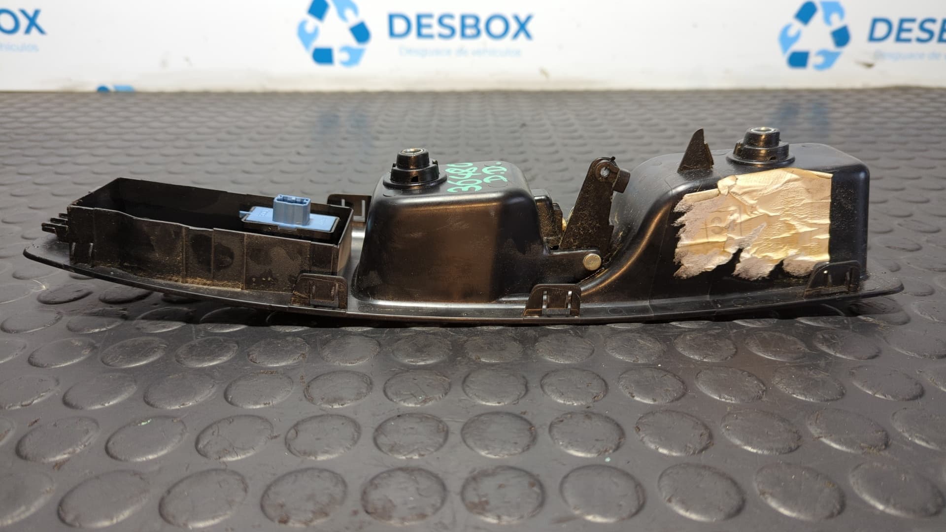 Recambio de MANDO ELEVALUNAS DELANTERO DERECHO para FIAT DOBLO 1.6 JTDM 16V CAT 198A3000 referencia OEM IAM 735484916 - BLANCO 2