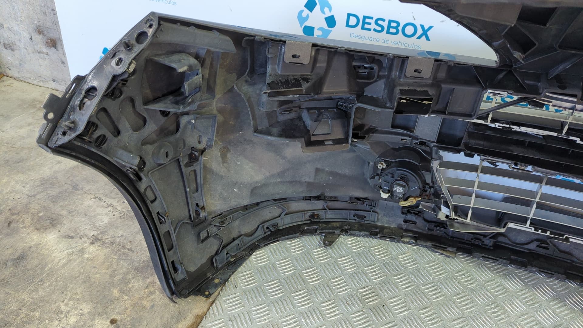 Recambio de PARAGOLPES DELANTERO para PEUGEOT 207 SW Sport 5FW - GRIS 2