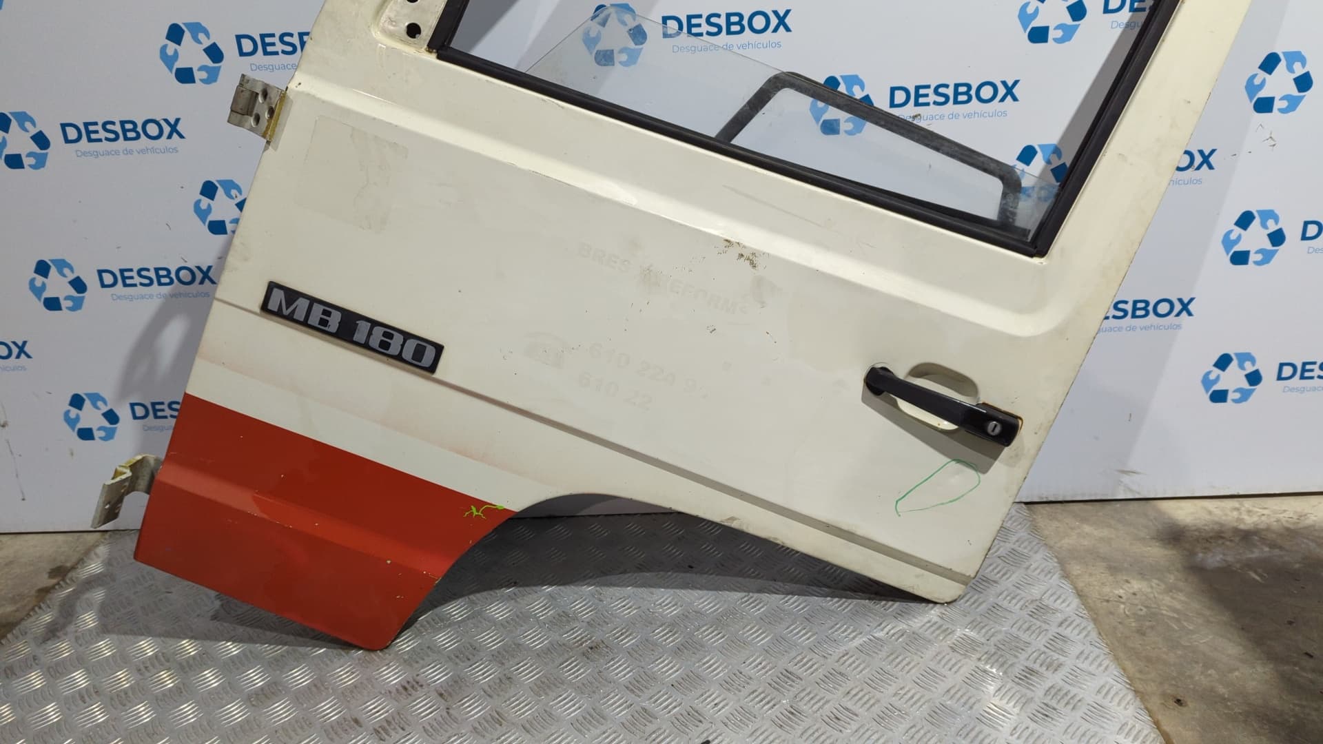 Recambio de PUERTA DELANTERA IZQUIERDA para MERCEDES-BENZ MB 100 3