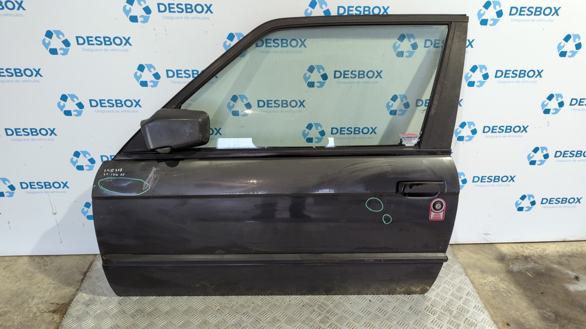 Recambio de PUERTA DELANTERA IZQUIERDA para BMW SERIE 3 BERLINA (E30)