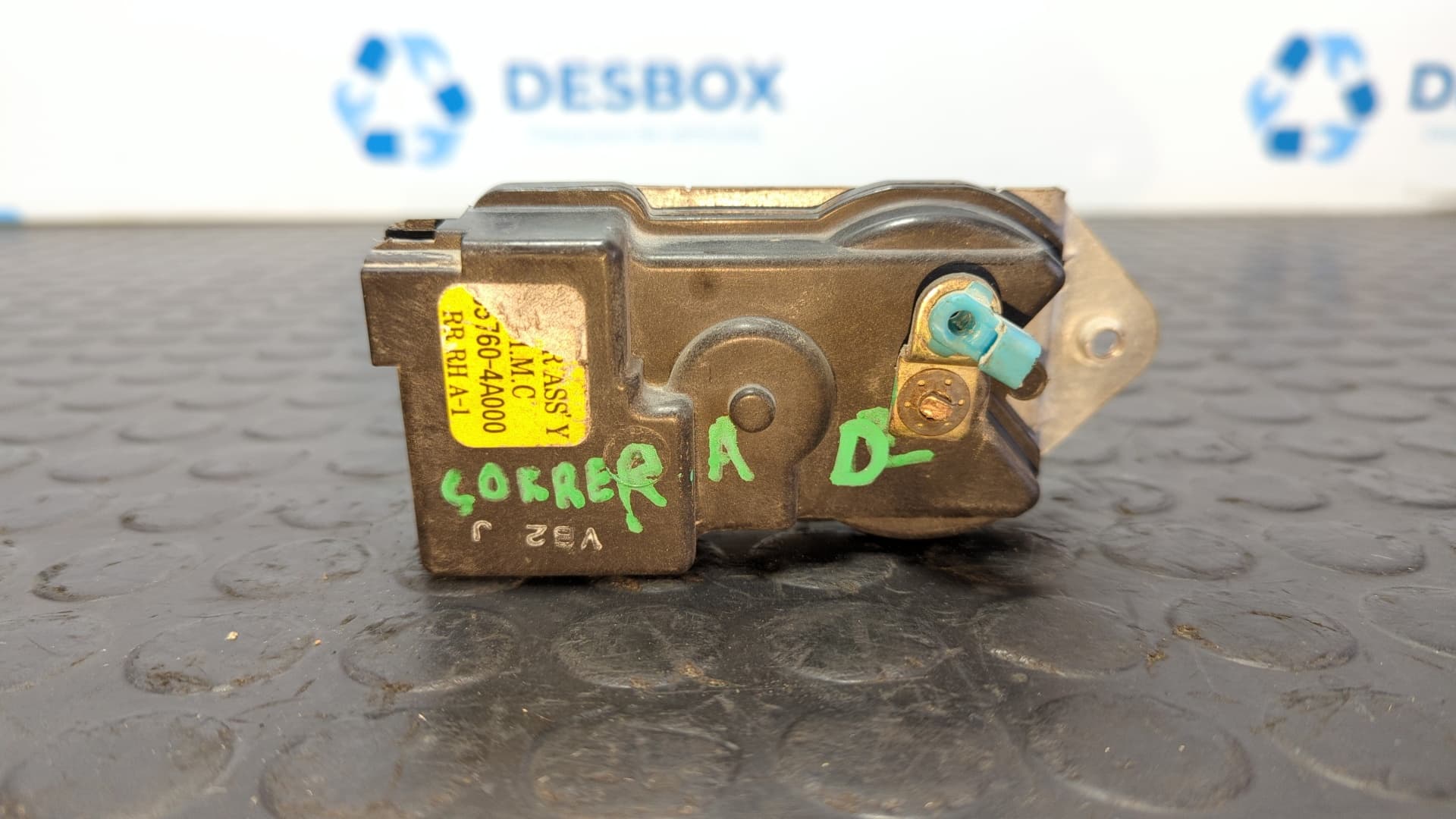 Recambio de MOTOR CIERRE CENTRALIZADO LATERAL DERECHO para HYUNDAI H 1 referencia OEM IAM 957604A000