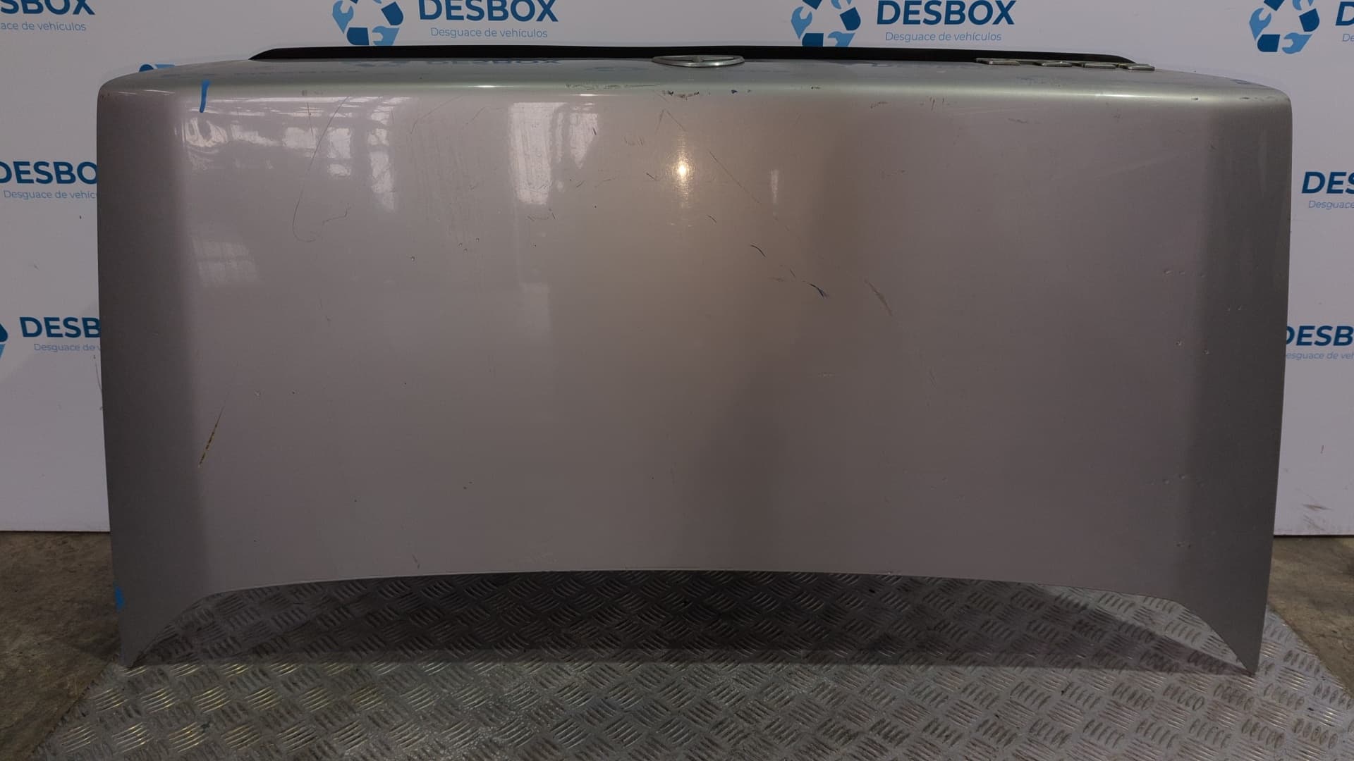 Recambio de TAPA MALETERO para MERCEDES-BENZ CLASE E (W124) 2
