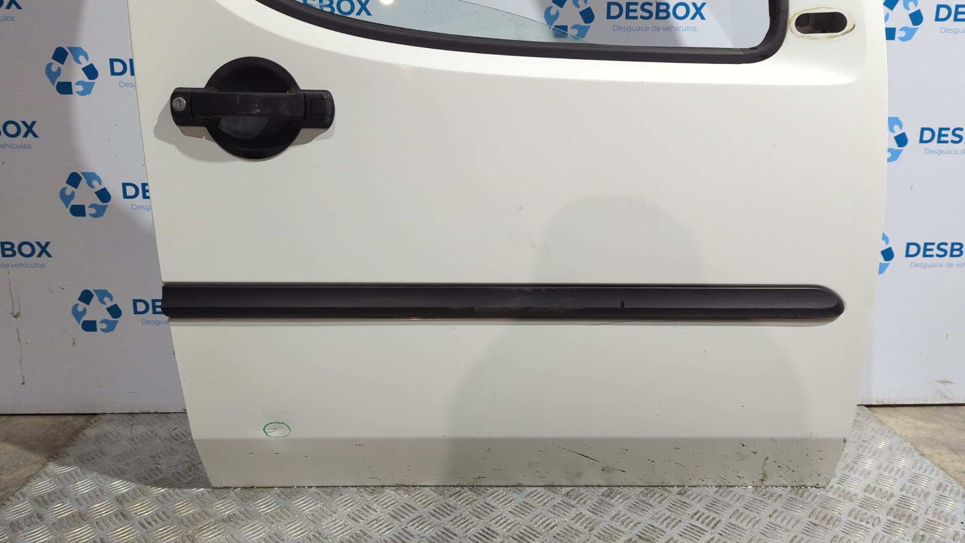 Recambio de PUERTA DELANTERA DERECHA para FIAT DOBLO (119) 186A9000 referencia OEM IAM    - BLANCO 4