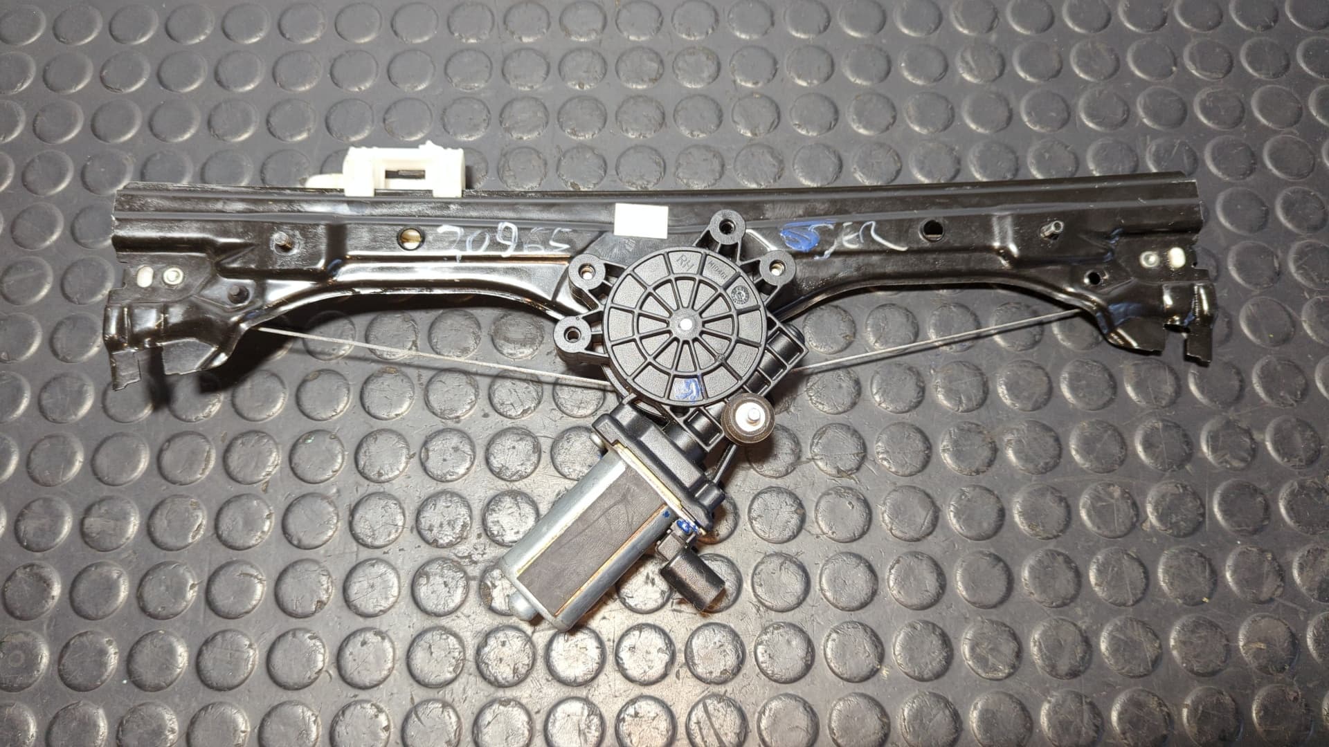 Recambio de ELEVALUNAS DELANTERO DERECHO para FIAT 500 CABRIO (150) Color Therapy 169A4000 referencia OEM IAM 519760930 - BLANCO 3