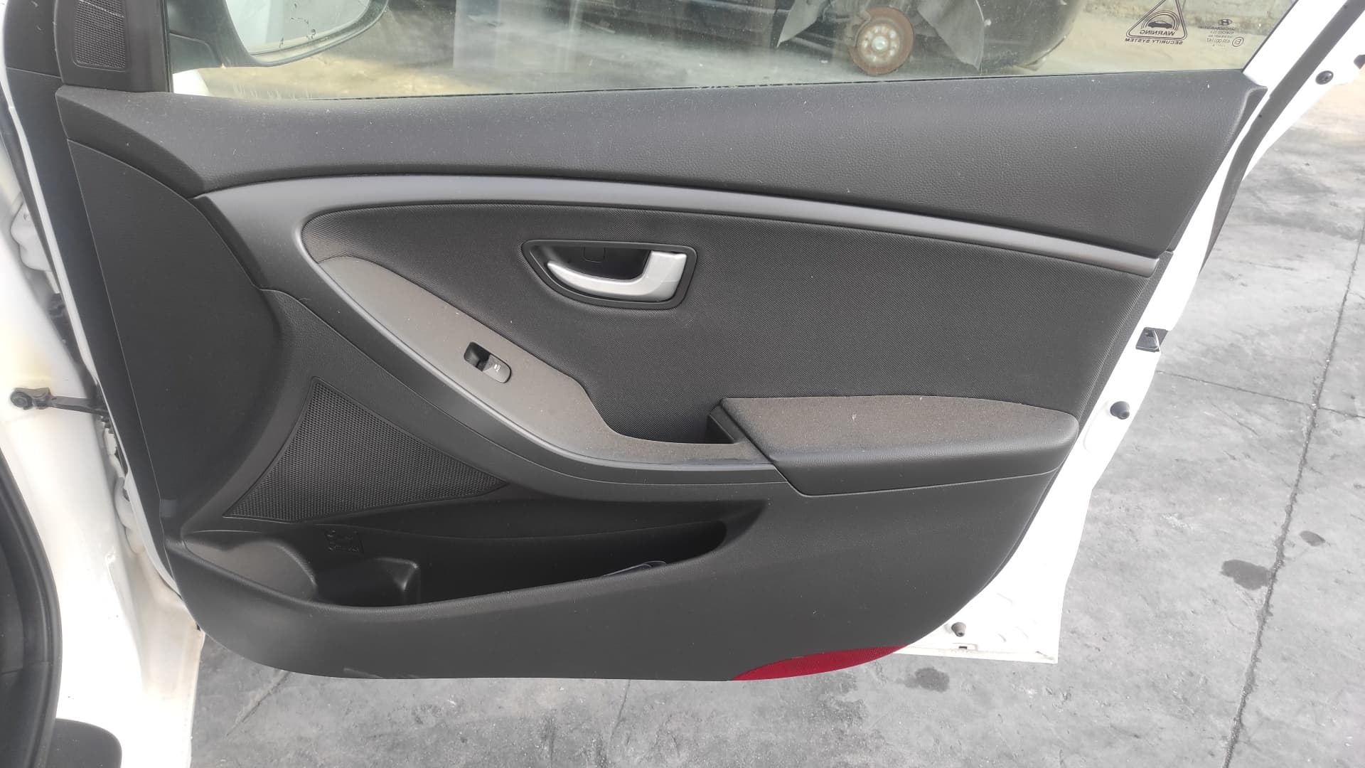Recambio de REFUERZO PARAGOLPES TRASERO para HYUNDAI I30 1.6 CRDI D4FB - BLANCO 9