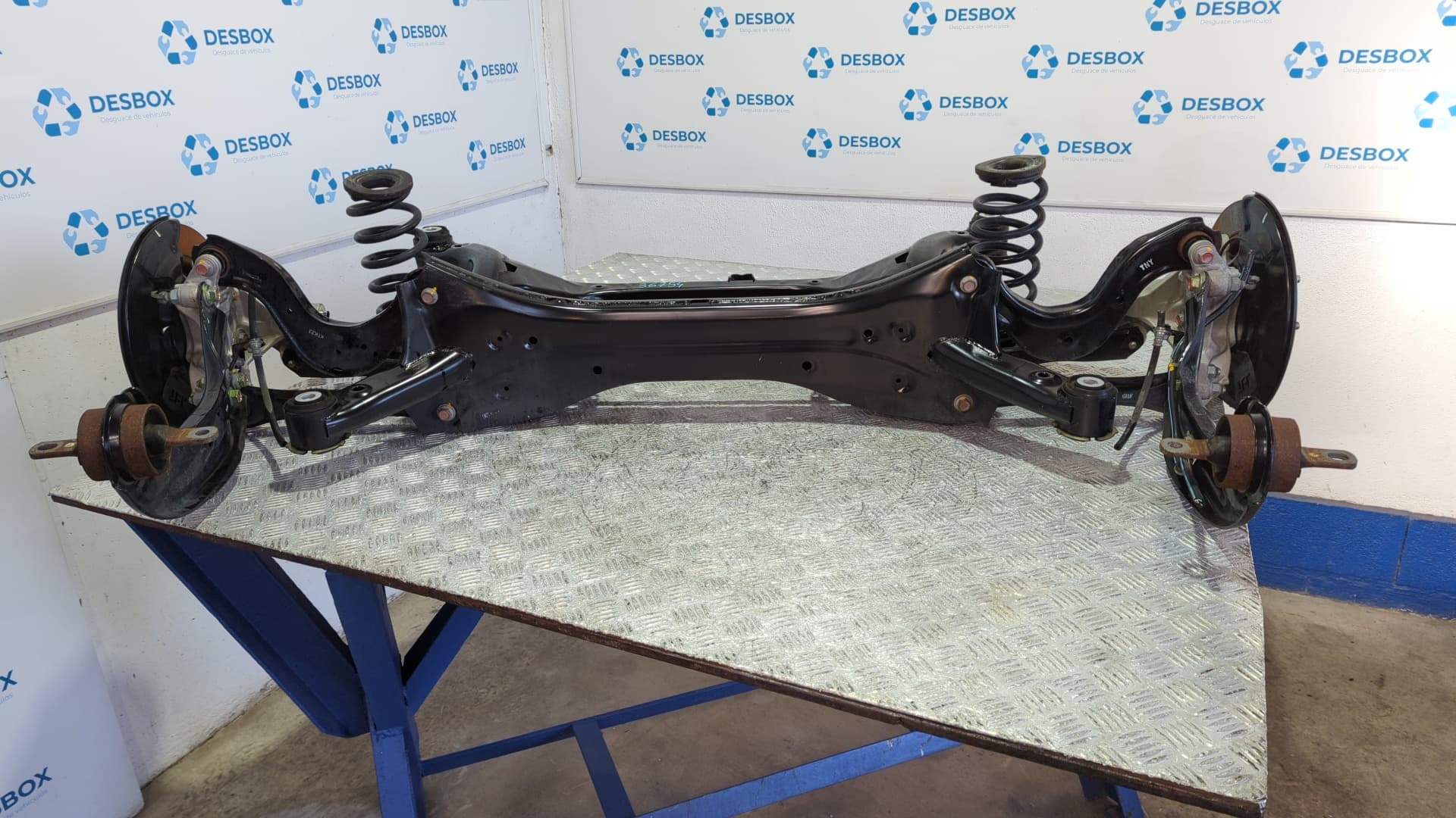 Recambio de PUENTE TRASERO para HONDA CR-V (RW) 2.0 E-CVT HYBRID (RT5) LFB1 - BLANCO 2