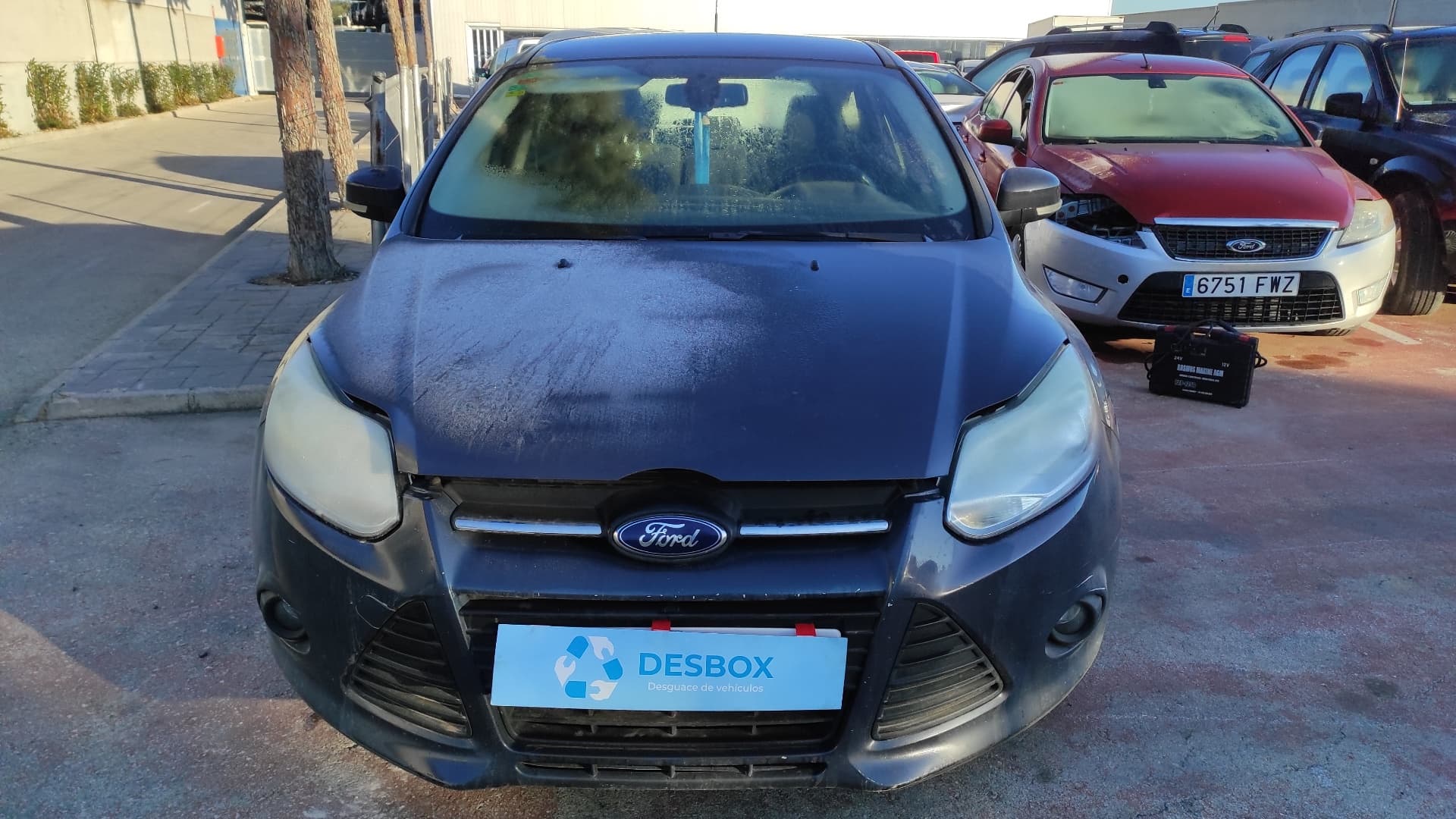 Recambio de REFUERZO PARAGOLPES DELANTERO para FORD FOCUS TURN. T1DA - GRIS 2
