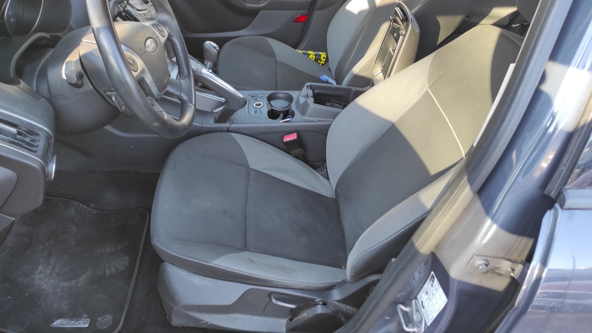 Recambio de REFUERZO PARAGOLPES DELANTERO para FORD FOCUS TURN. T1DA - GRIS 11