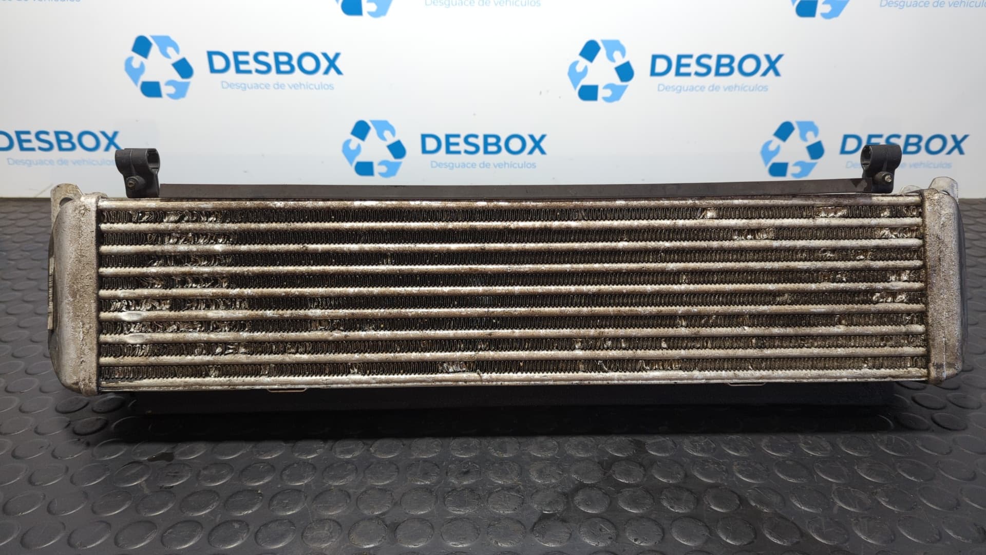 Recambio de INTERCOOLER para LAND ROVER DISCOVERY 276DT referencia OEM IAM PML500010 - GRIS 4