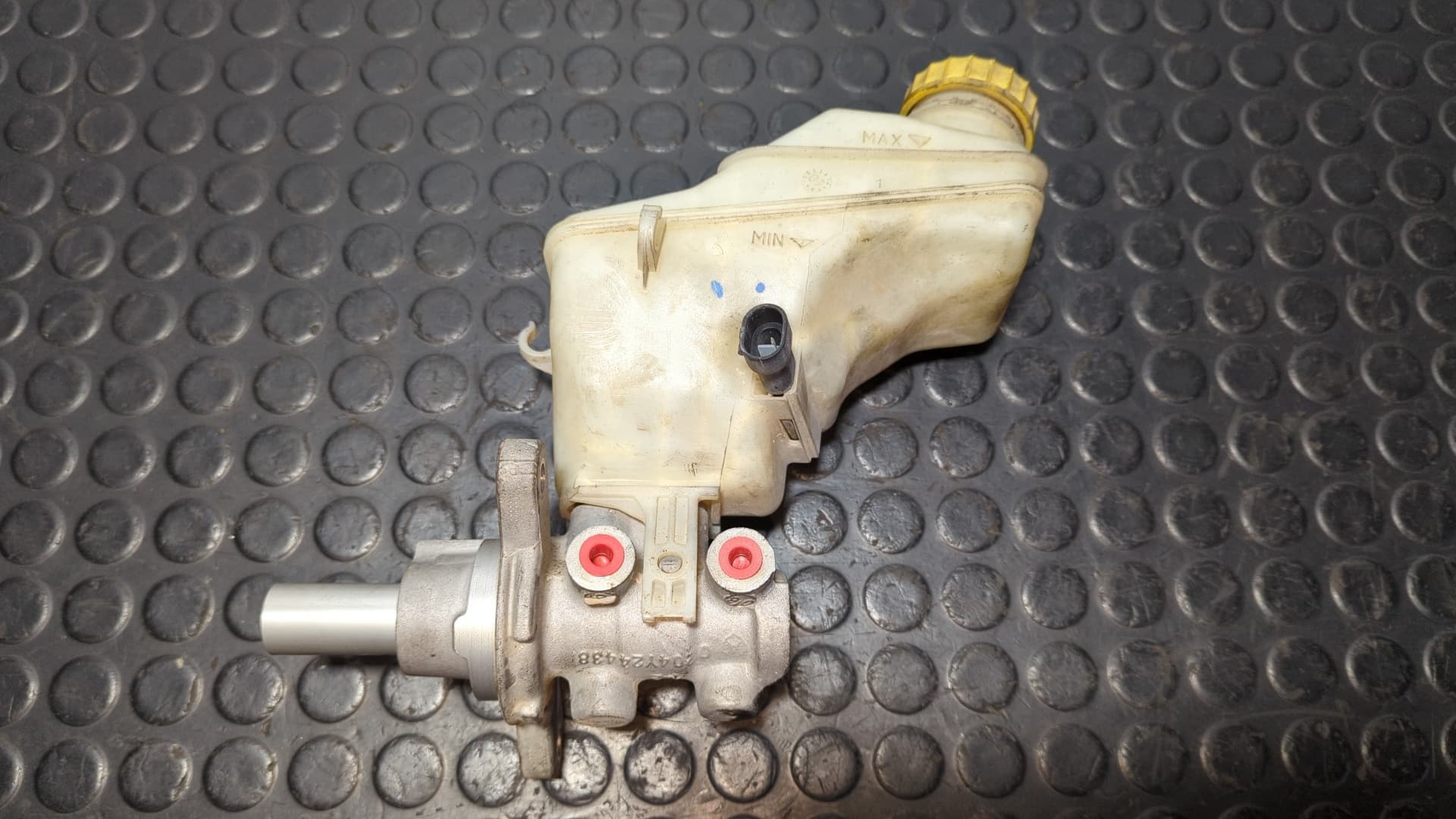 Recambio de BOMBA FRENO para FIAT FIORINO 1.3 16V M-Jet CAT 199A2000 referencia OEM IAM 0204051108   - BLANCO 3