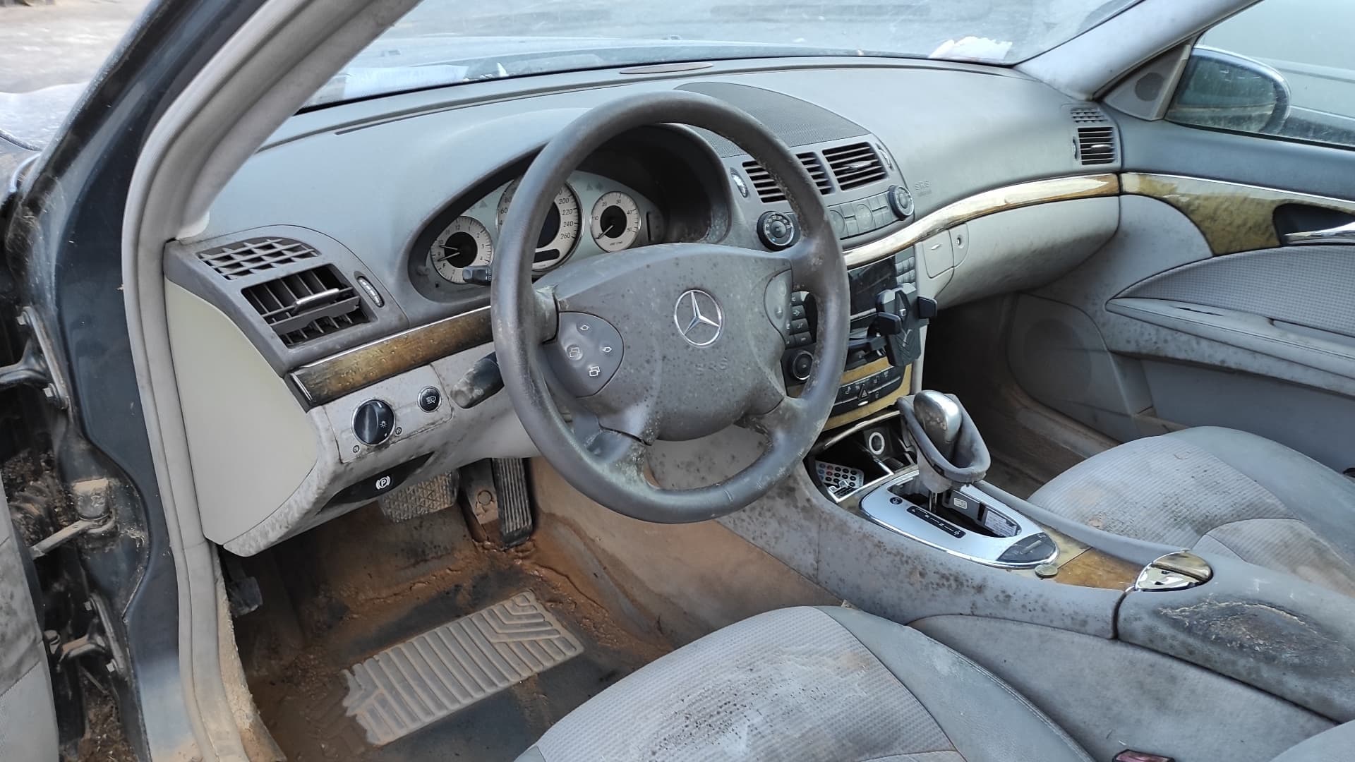 Recambio de CERRADURA PUERTA TRASERA DERECHA para MERCEDES-BENZ CLASE E (W211) BERLINA OM646961 - GRIS 6