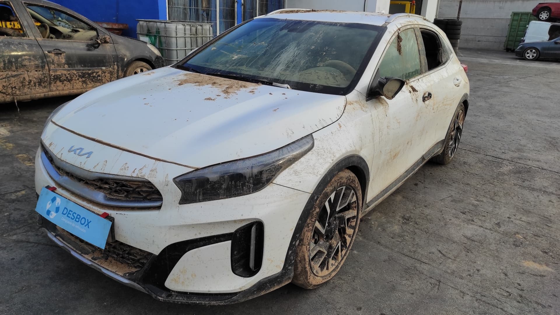 Recambio de GUANTERA para KIA XCEED XCEED 0.998 3 CILINDROS G3LE - BLANCO