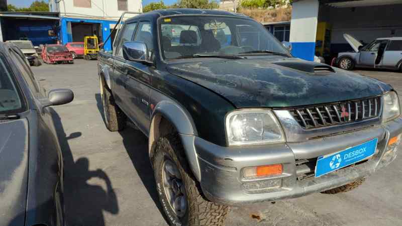 Recambio de CAPO para MITSUBISHI L 200 (K6/7) 4D56 - NEGRO 2