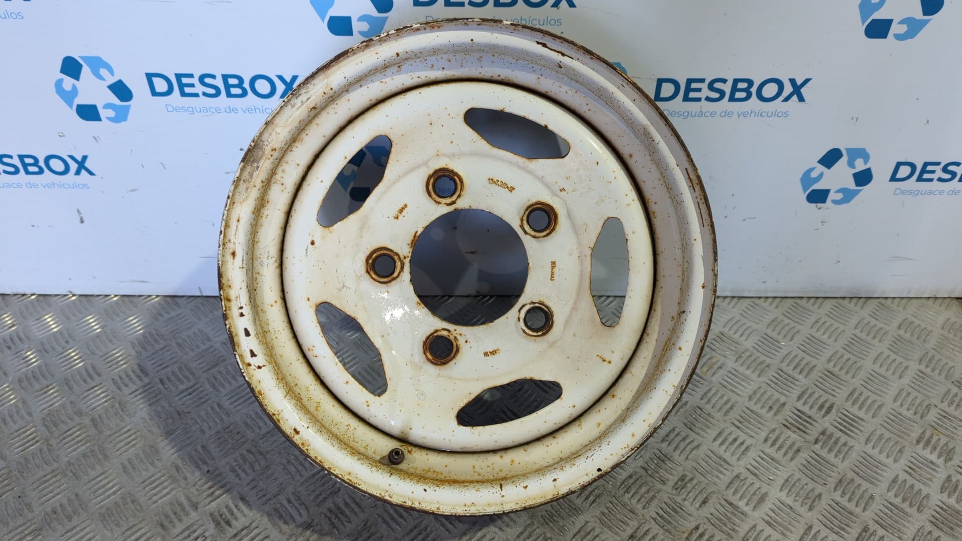 Recambio de JUEGO LLANTAS para LAND ROVER DEFENDER 2.5L50 KW referencia OEM IAM NTC5193 - BLANCO 5
