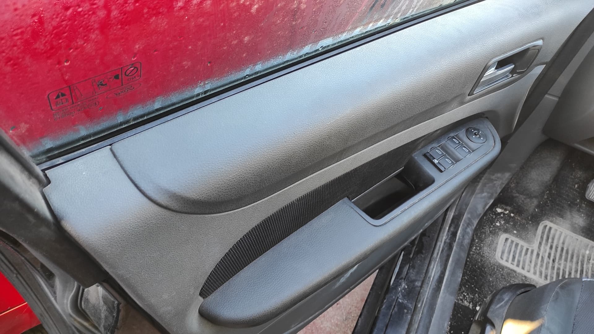 Recambio de ALETA DELANTERA DERECHA para FORD FOCUS BERLINA (CAP) 1.6 TDCI Q8DA - NEGRO 3
