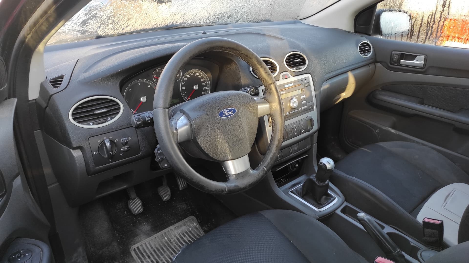 Recambio de ALETA DELANTERA DERECHA para FORD FOCUS BERLINA (CAP) 1.6 TDCI Q8DA - NEGRO 7