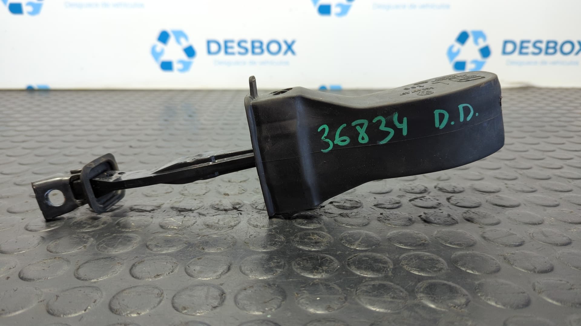 Recambio de RETENEDOR PUERTA DERECHA para VOLKSWAGEN GOLF VII LIM. 1,4 TSI CZDA referencia OEM IAM 5G0837249C - BLANCO