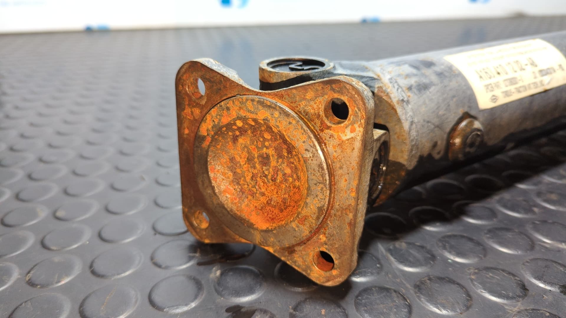 Recambio de TRANSMISION CENTRAL para MERCEDES-BENZ CLASE M (W163) OM612963 referencia OEM IAM A1634101202 - GRIS 2