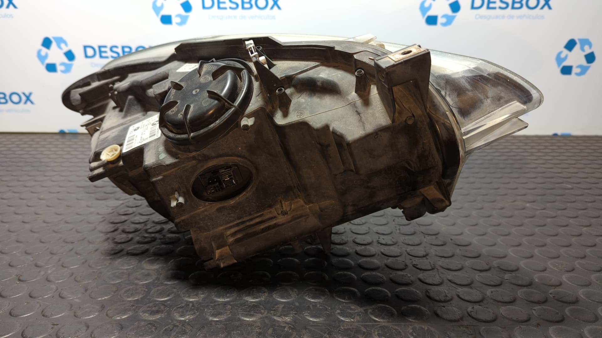 Recambio de FARO IZQUIERDO para BMW SERIE 1 LIM. (F20) referencia OEM IAM 722967907 7