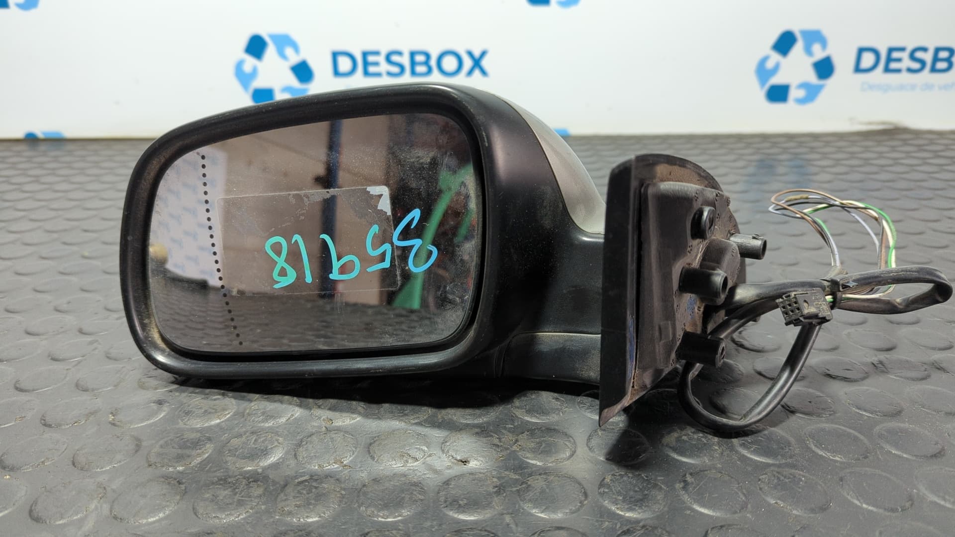 Recambio de RETROVISOR IZQUIERDO para PEUGEOT 307 (S1) XR Clim Plus 9HX referencia OEM IAM 96577210XT - GRIS