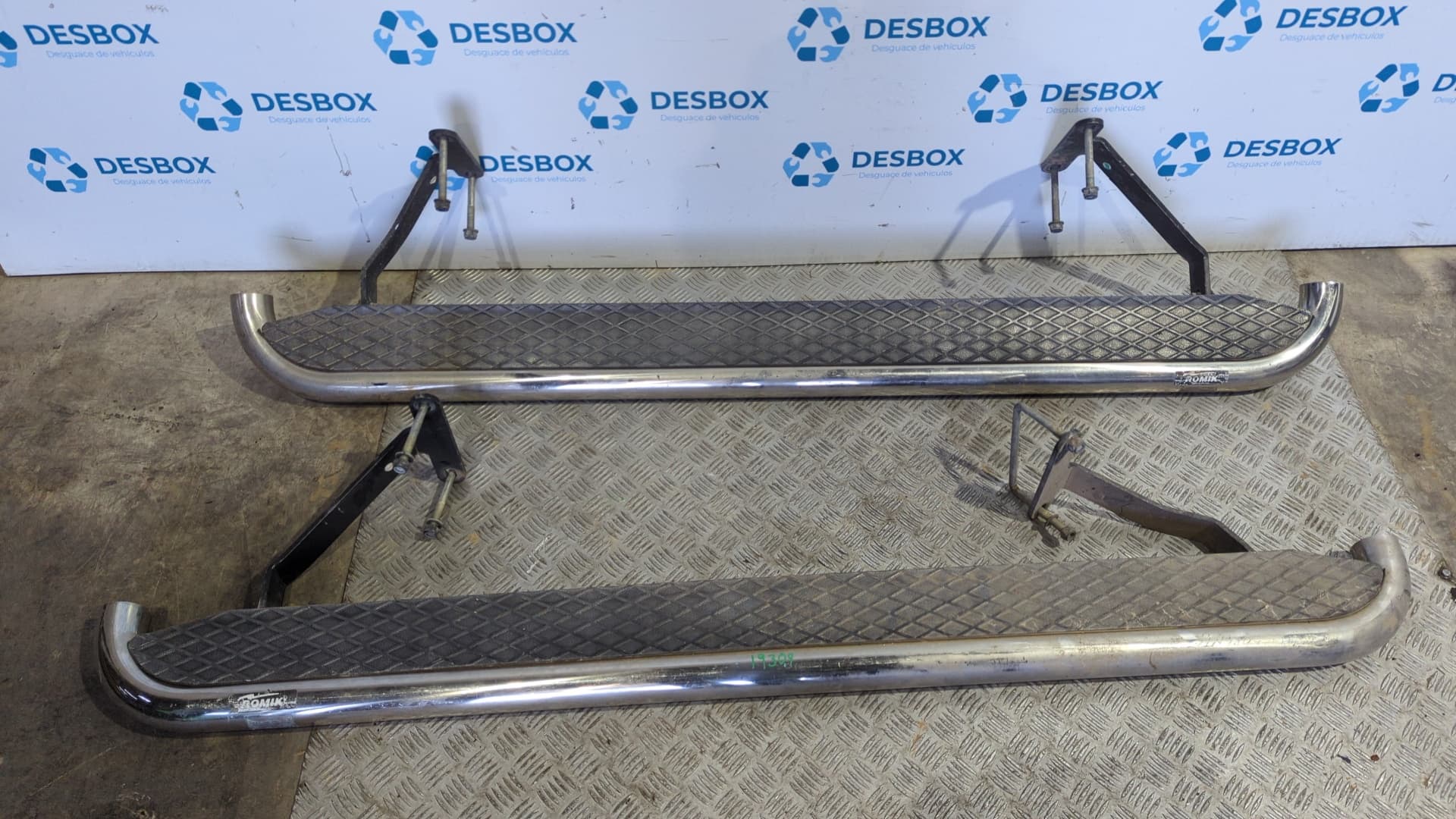 Recambio de ESTRIBOS LATERALES para MITSUBISHI PAJERO 2.5 TD 4D56 - AZUL