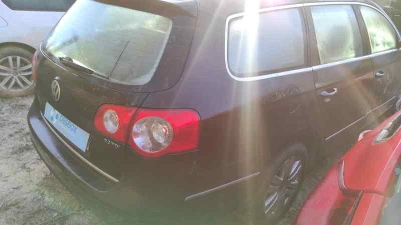 Recambio de PARAGOLPES TRASERO para VOLKSWAGEN PASSAT VARIANT (3C5) 2.0 TDI BMR - NEGRO
